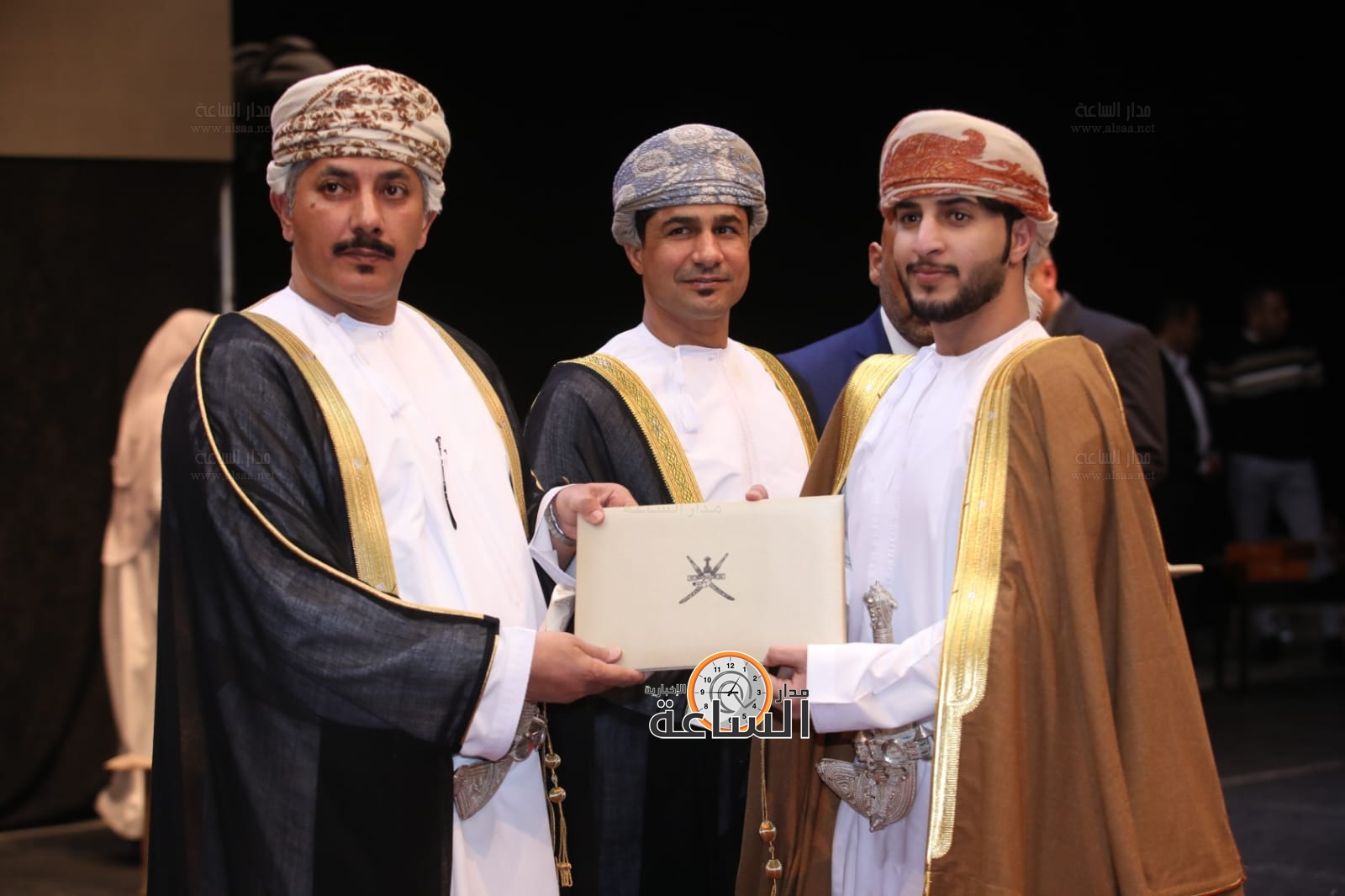 Madar Al-Saa Images 0.5575272560639772