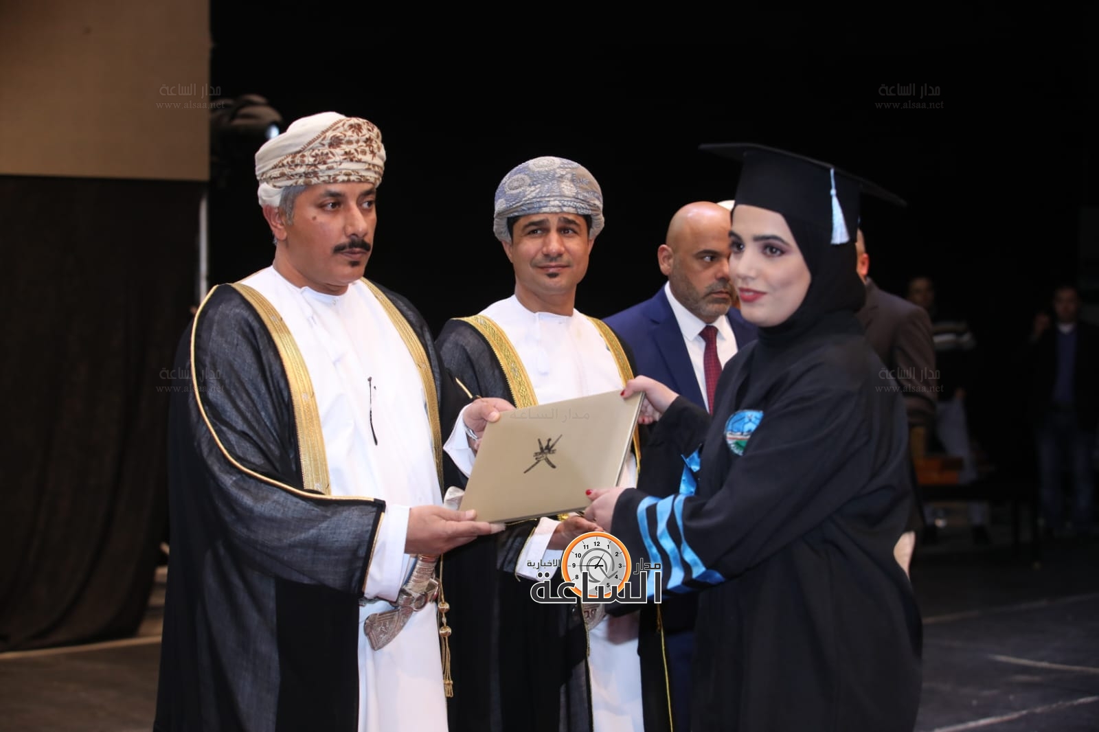 Madar Al-Saa Images 0.024093045018231063