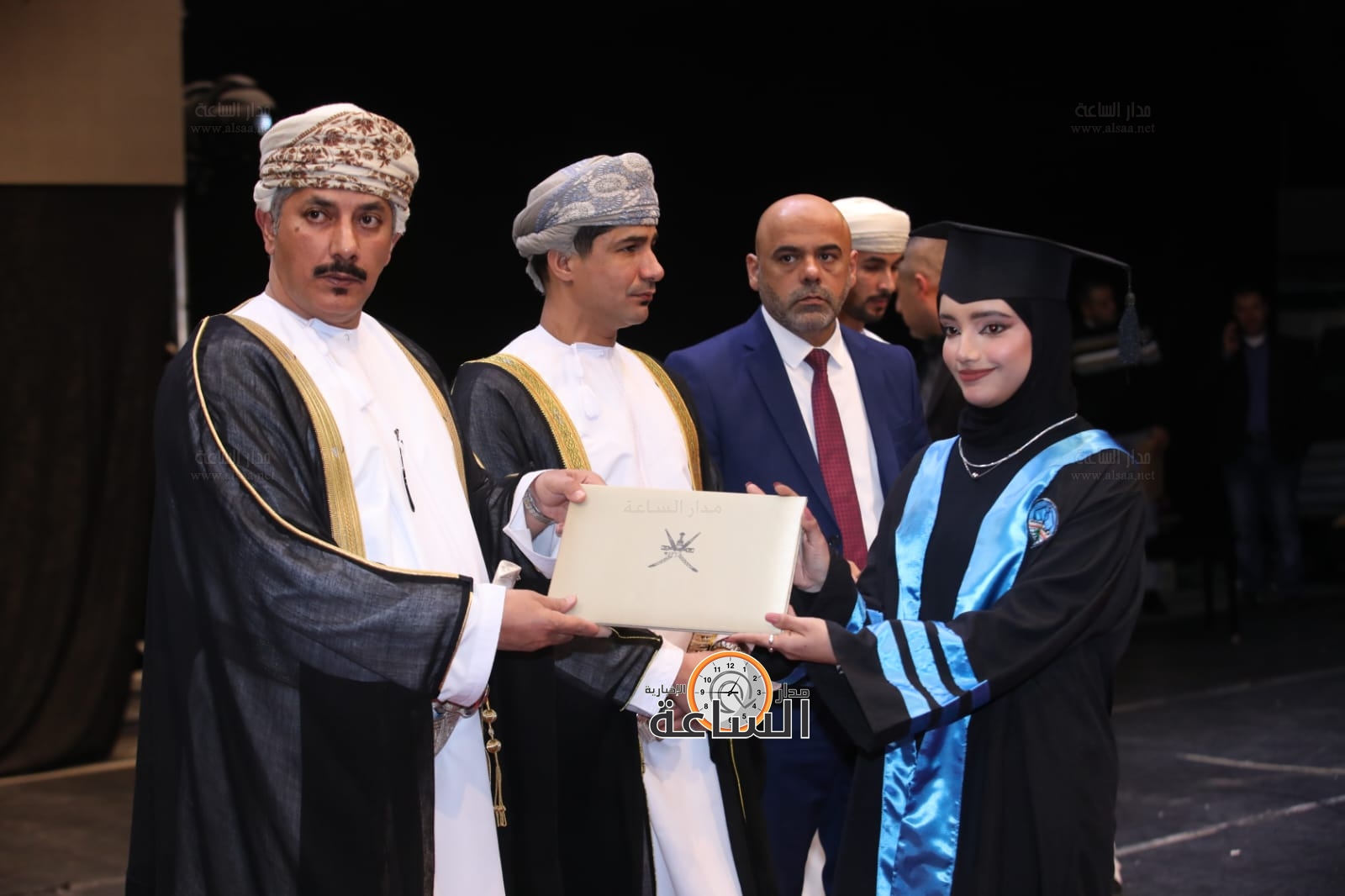 Madar Al-Saa Images 0.48608181390631167