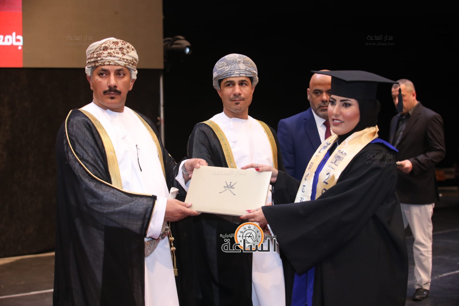 Madar Al-Saa Images 0.8213896092460371