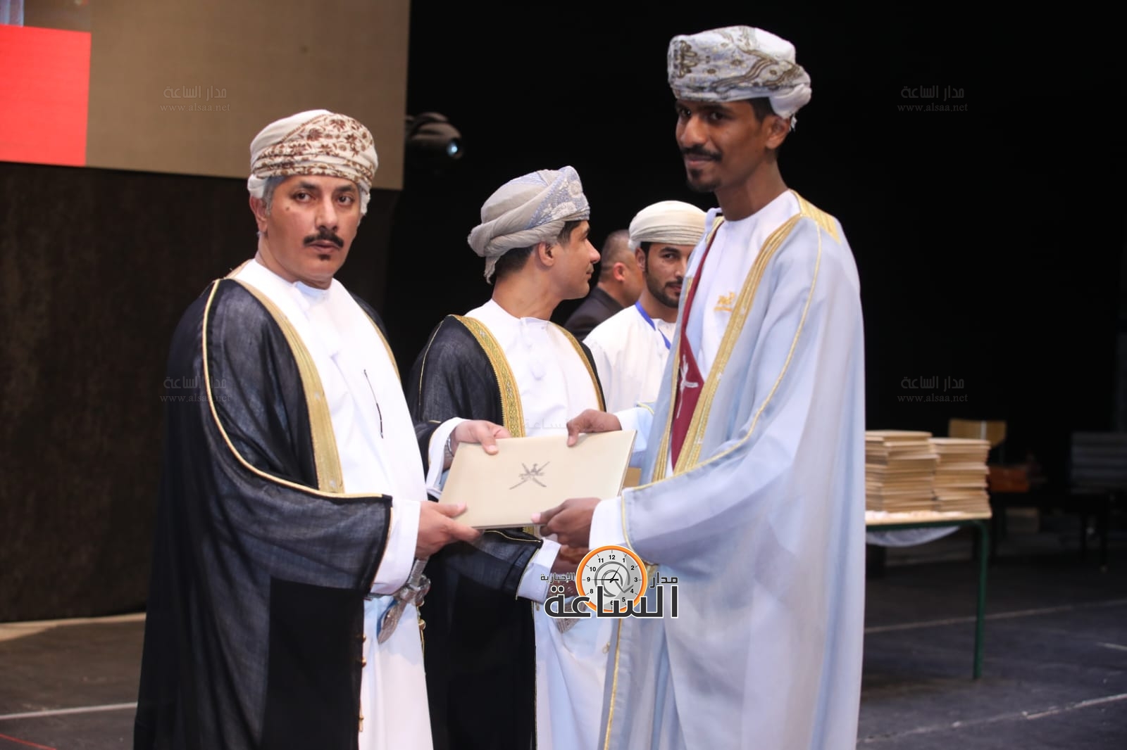 Madar Al-Saa Images 0.11437354983639558