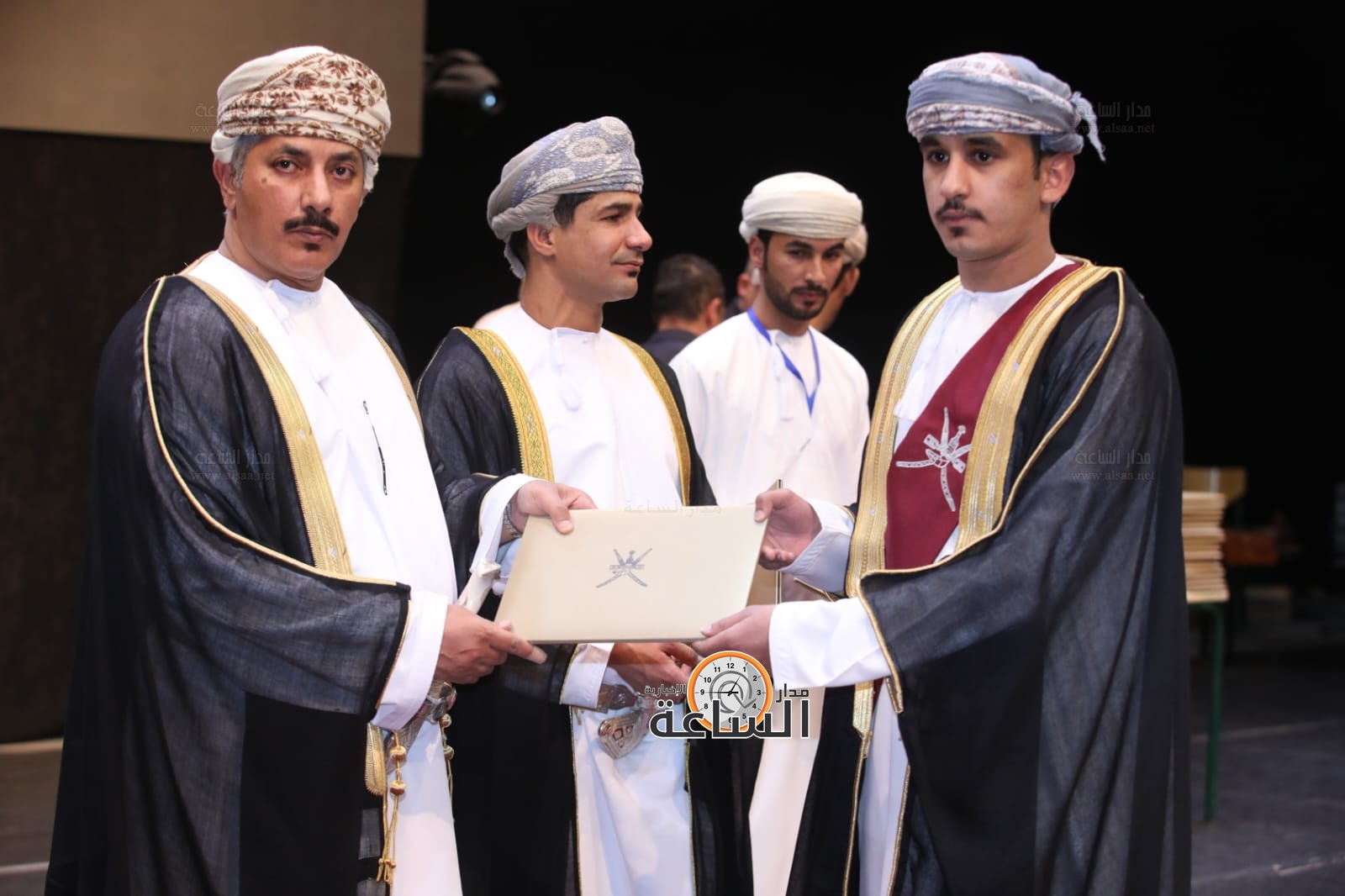 Madar Al-Saa Images 0.9842697930422966