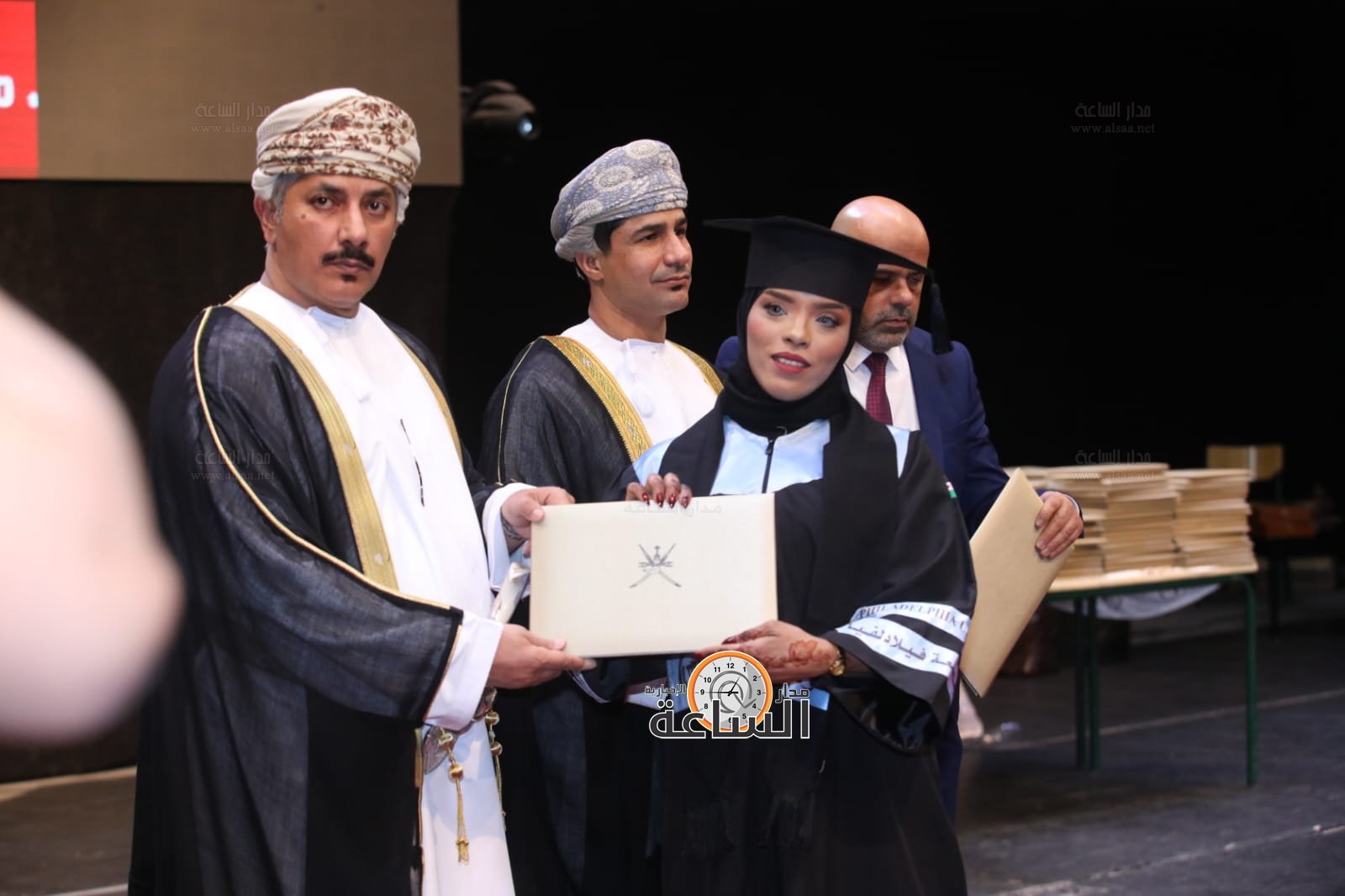 Madar Al-Saa Images 0.9182192686381805