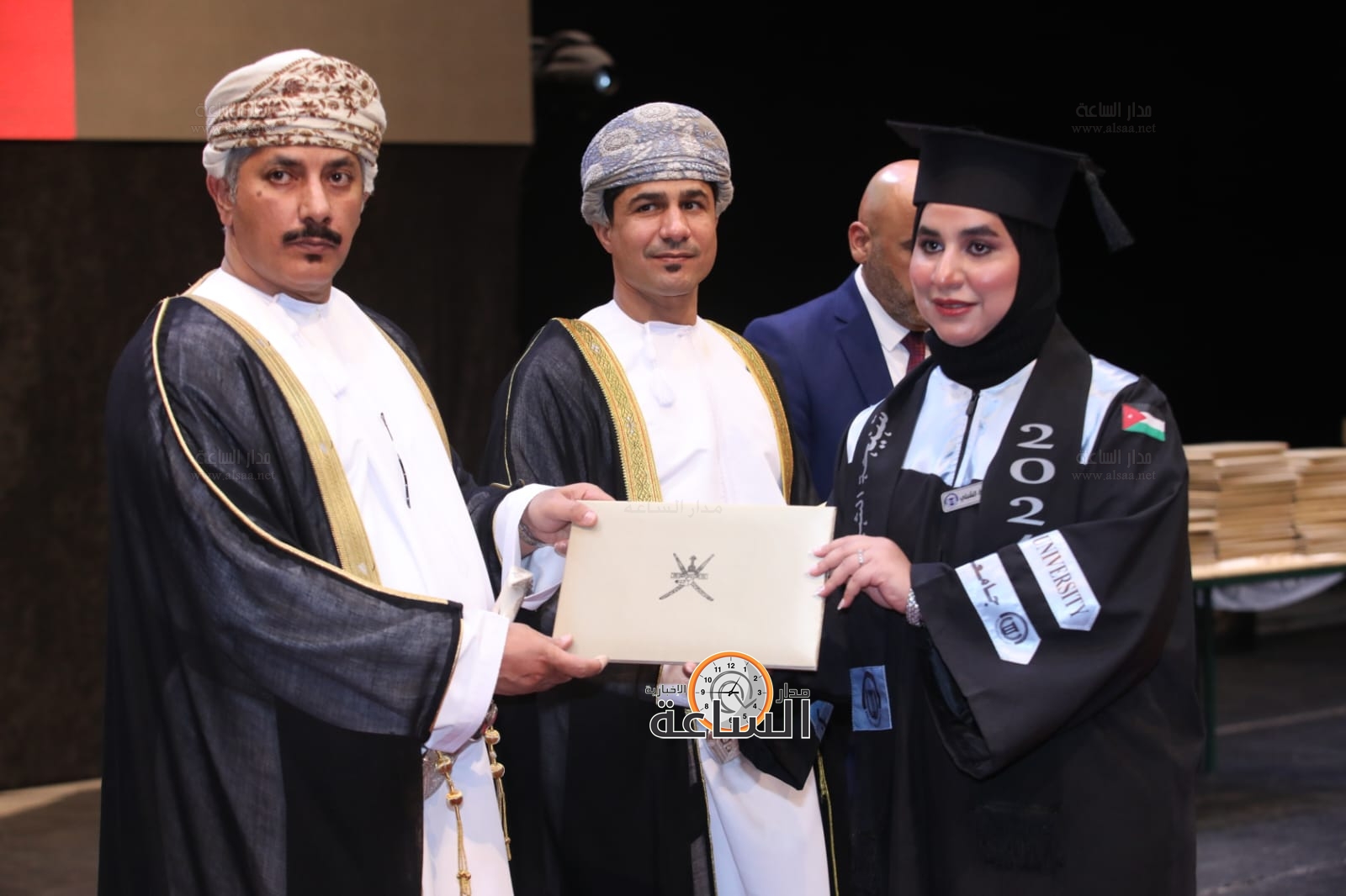 Madar Al-Saa Images 0.22037033688641472