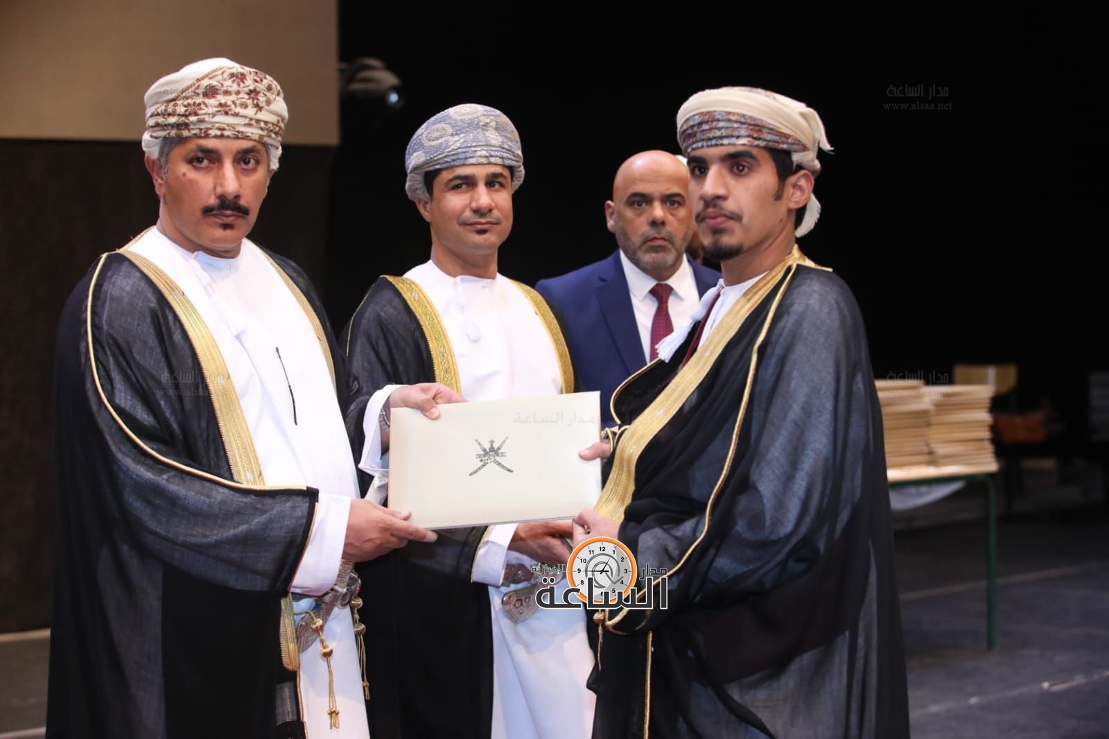 Madar Al-Saa Images 0.9558963242559246