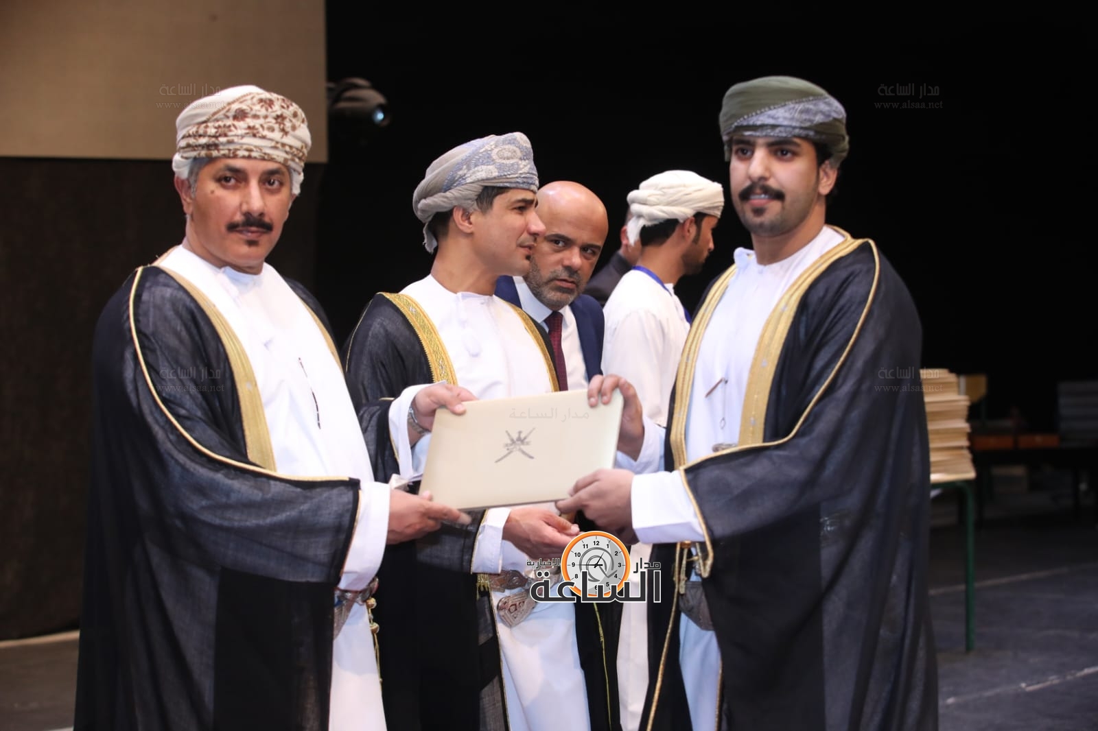 Madar Al-Saa Images 0.9525457045442902