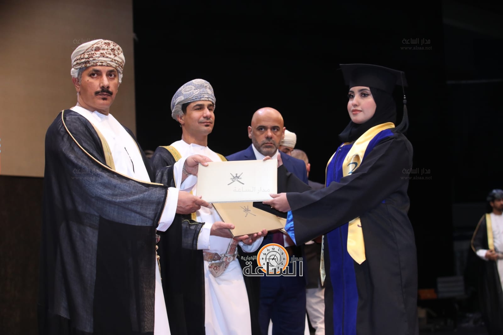 Madar Al-Saa Images 0.9044983670987523