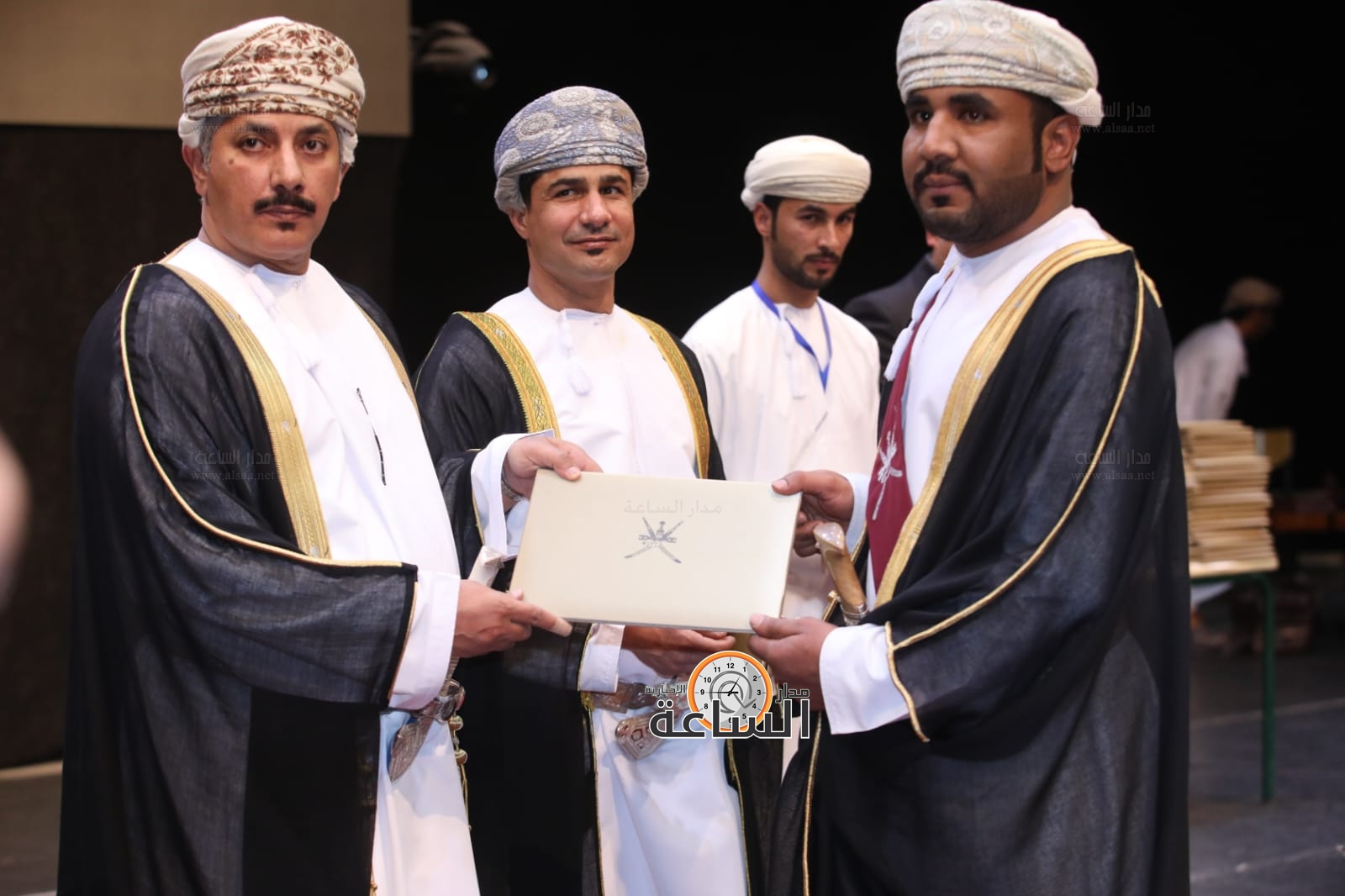 Madar Al-Saa Images 0.1087412055455037