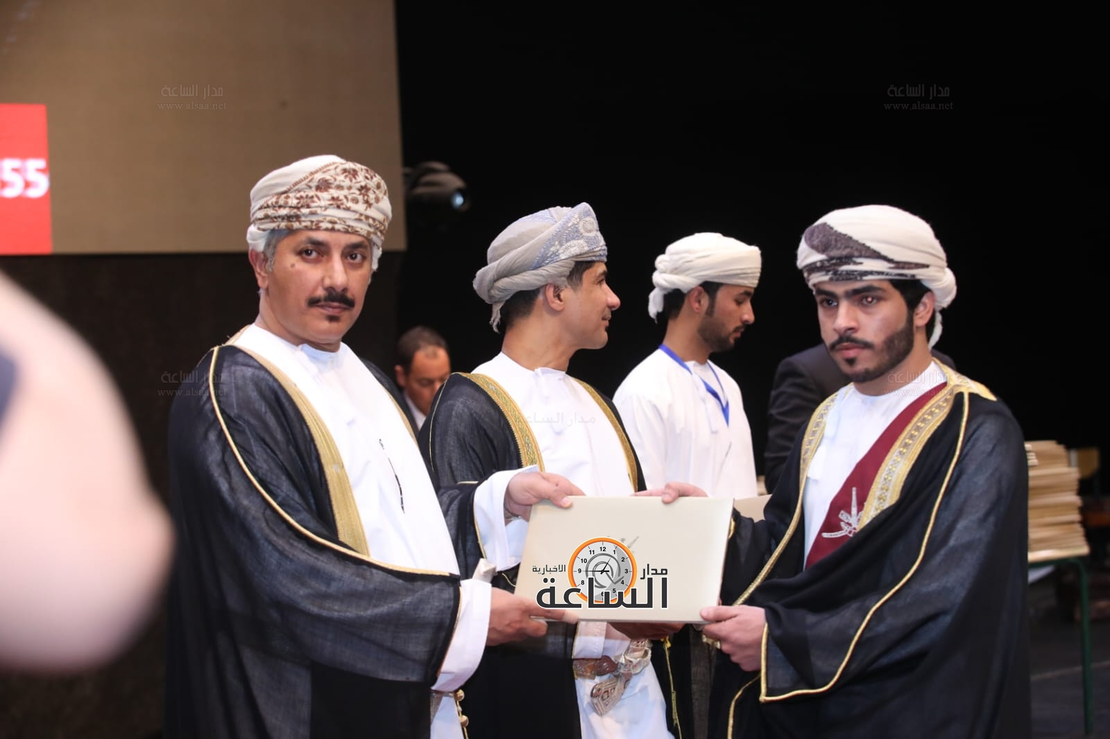 Madar Al-Saa Images 0.25879763132825473