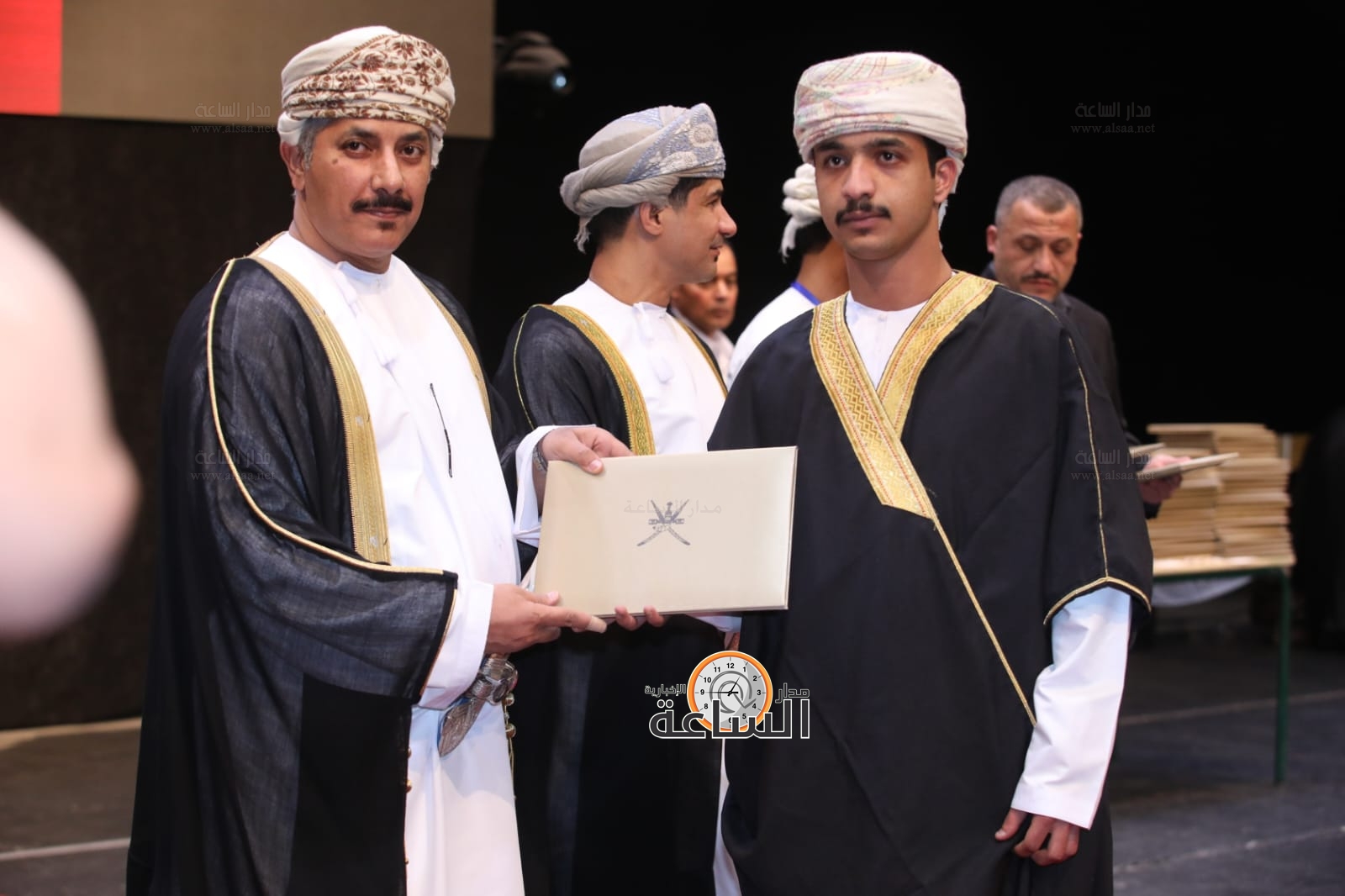 Madar Al-Saa Images 0.4873588605882908