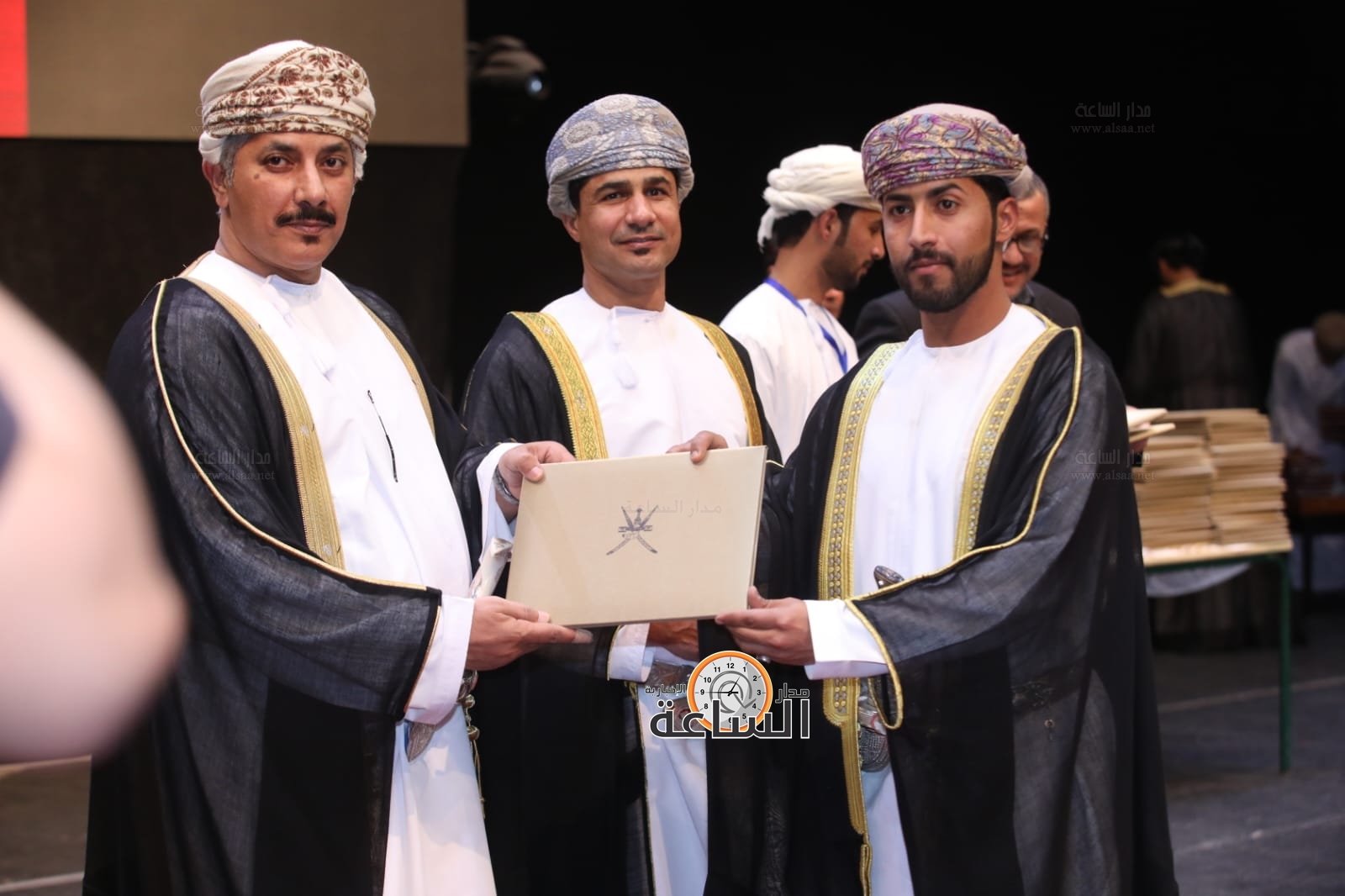 Madar Al-Saa Images 0.3802402465349468