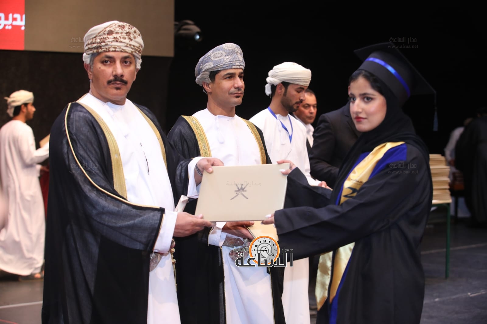 Madar Al-Saa Images 0.09496626210281645