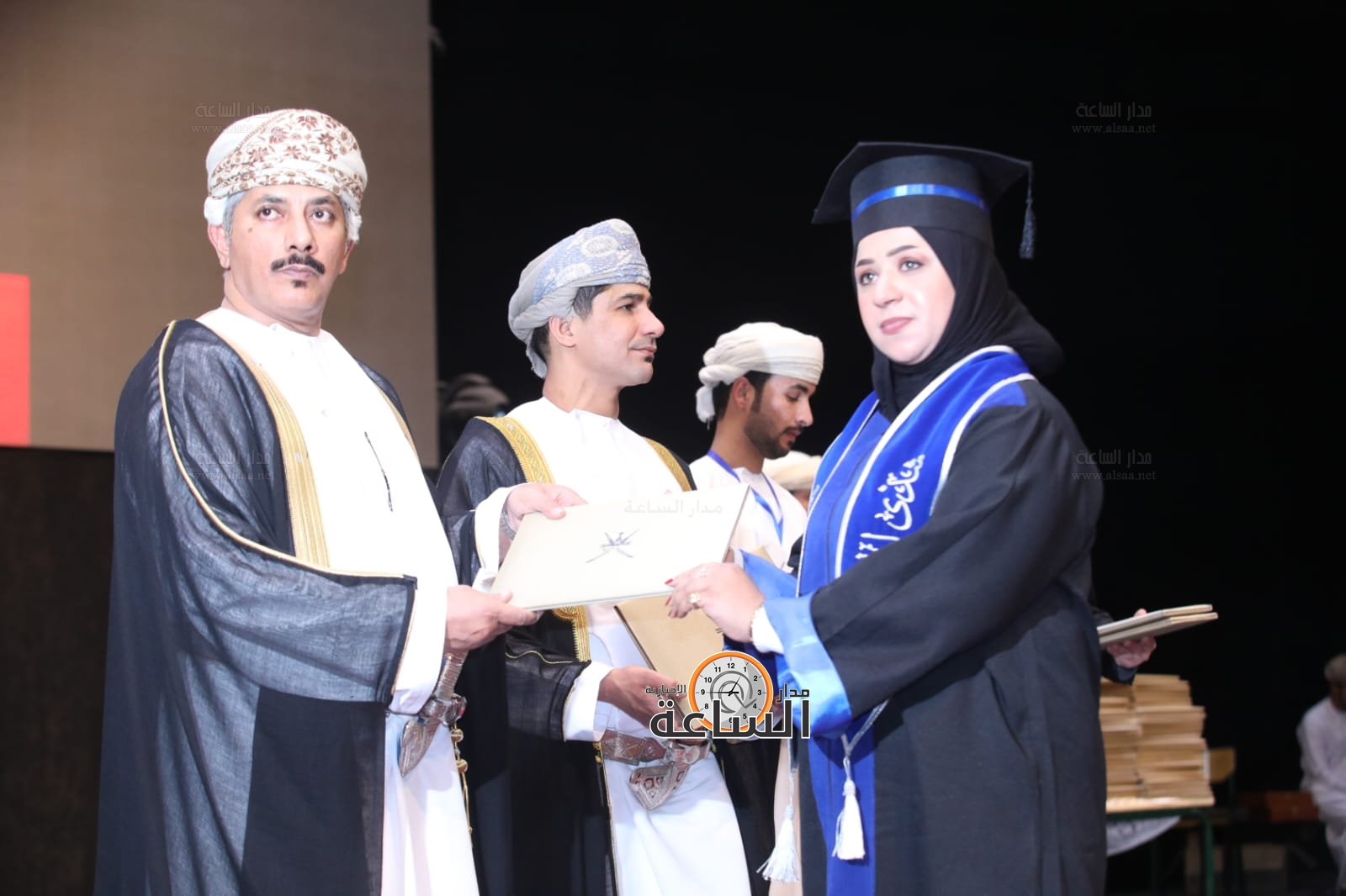 Madar Al-Saa Images 0.3820423105384112