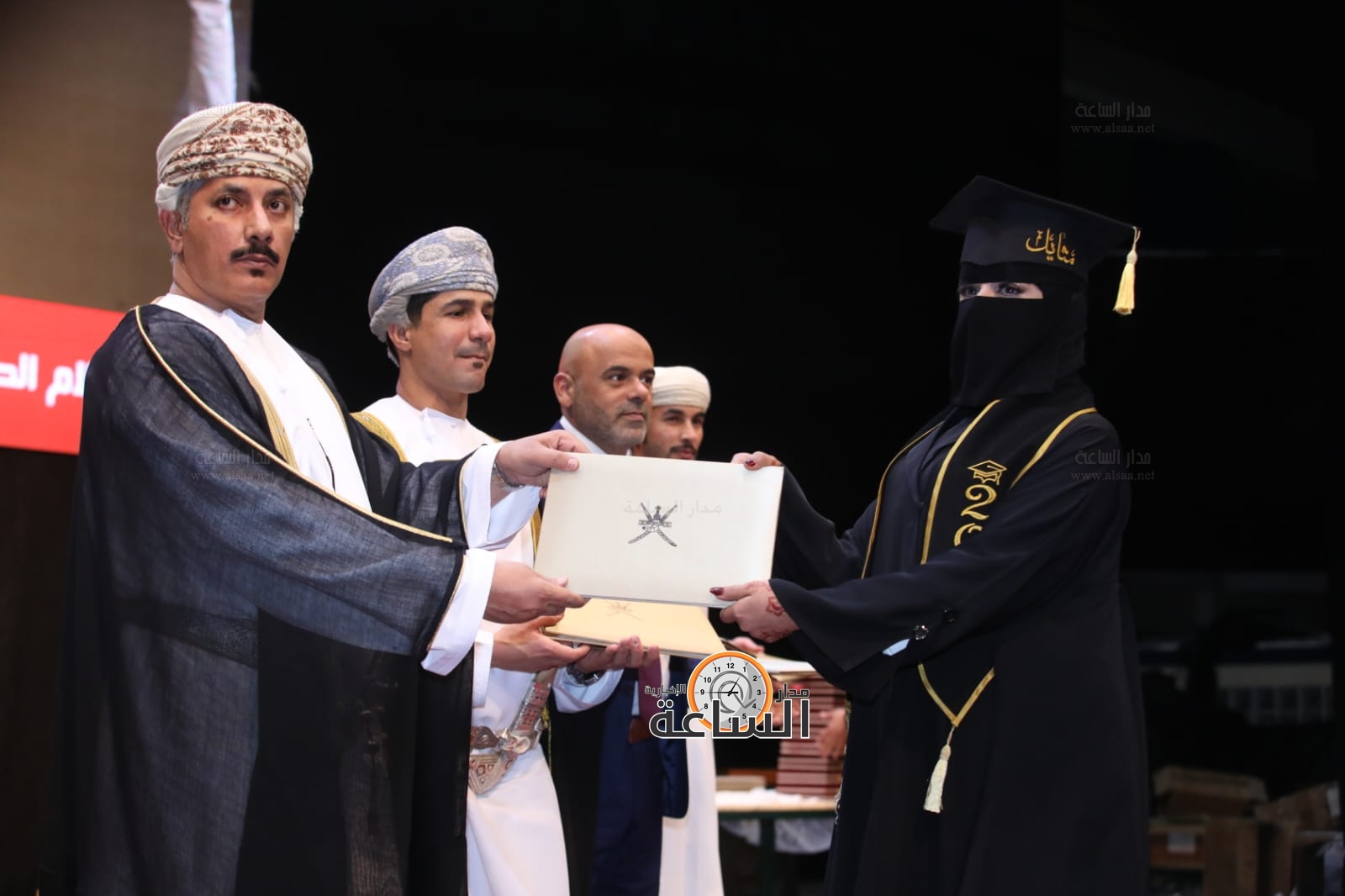 Madar Al-Saa Images 0.8435234032918006