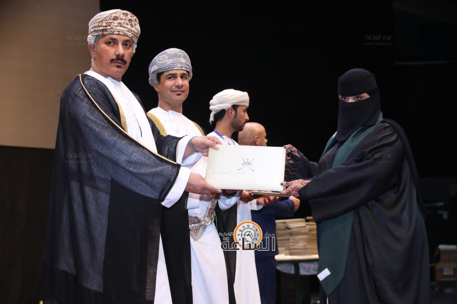 Madar Al-Saa Images 0.24591826375411086