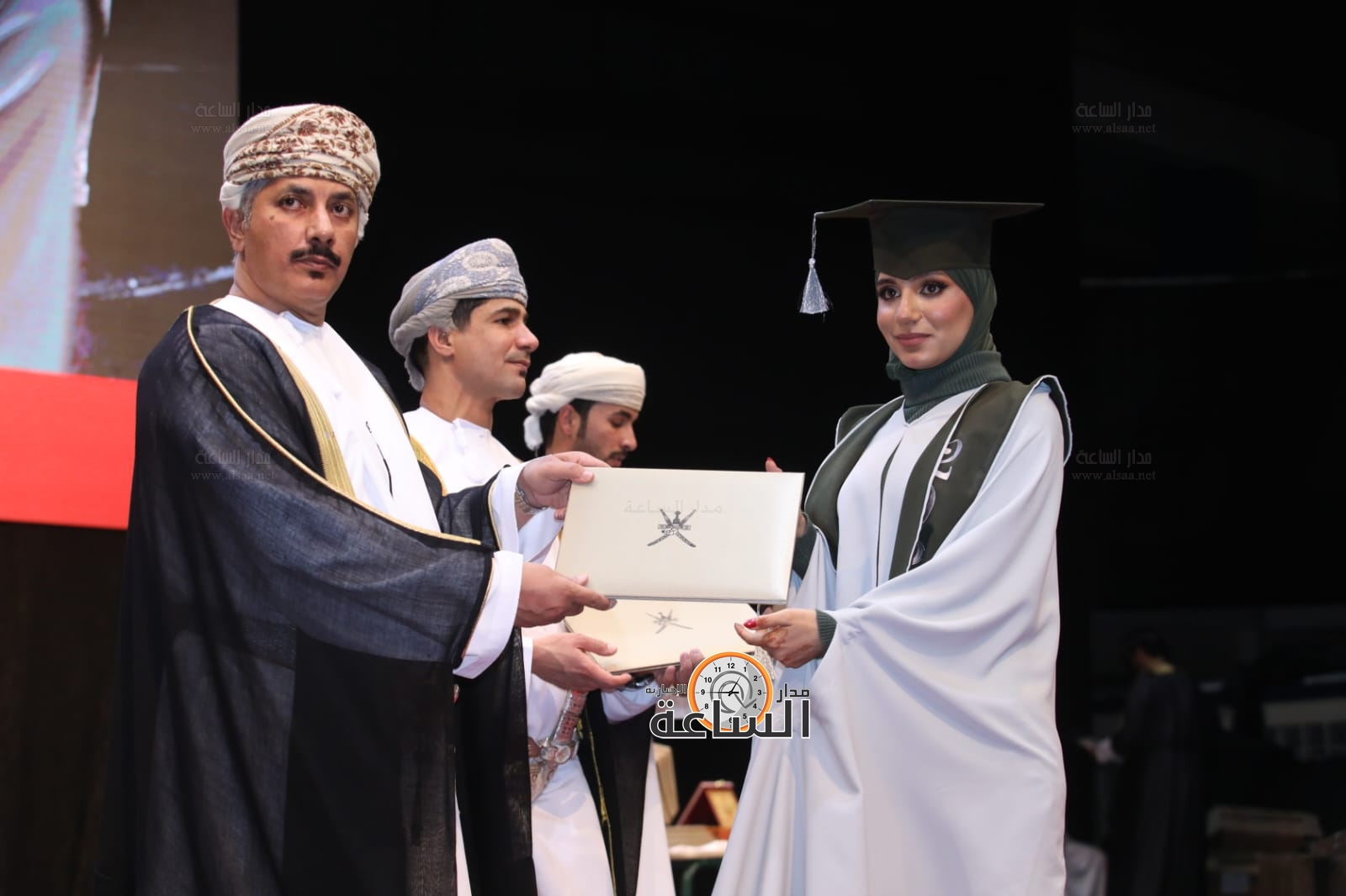 Madar Al-Saa Images 0.08947574012298731