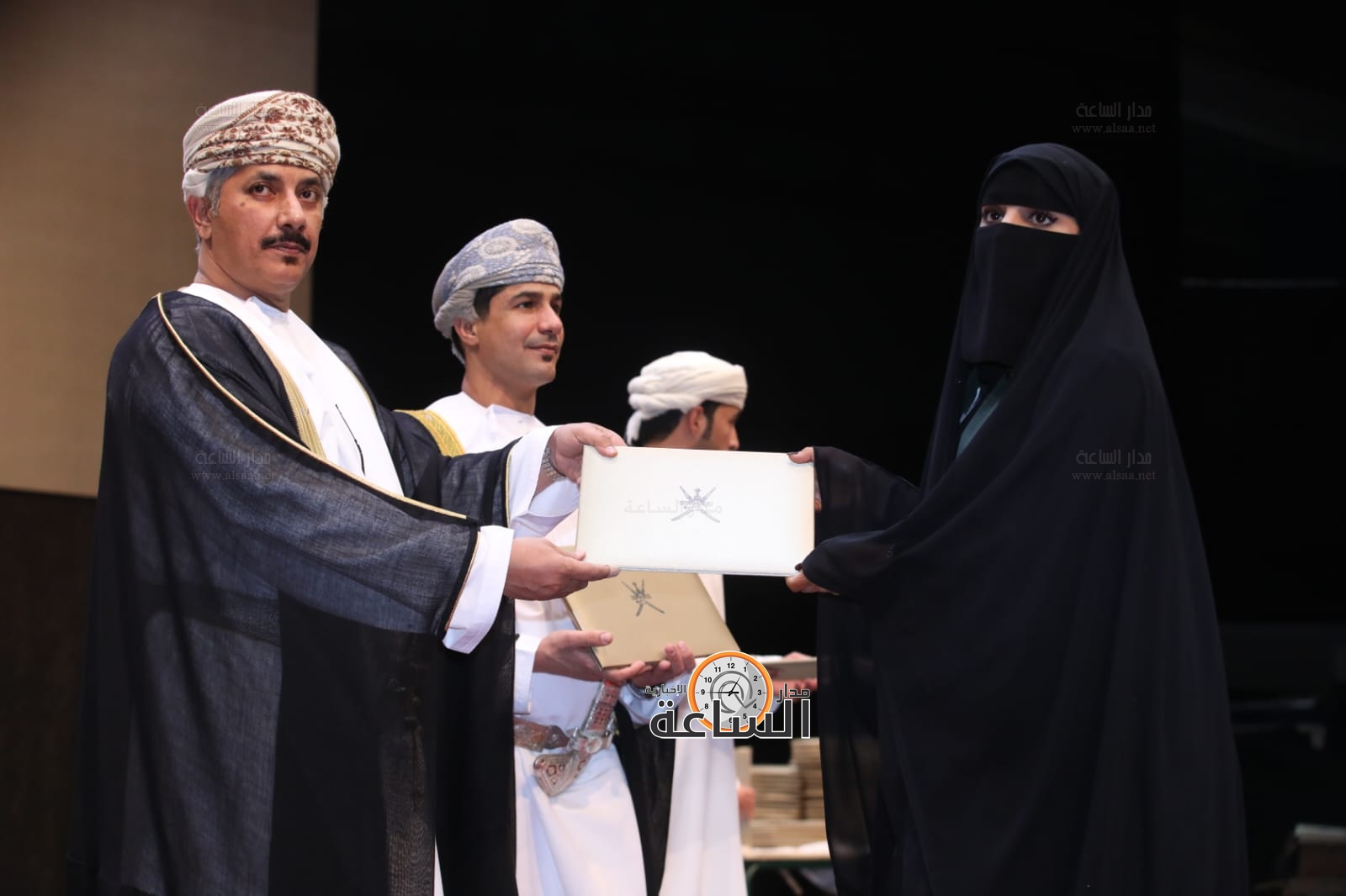 Madar Al-Saa Images 0.607635733457595