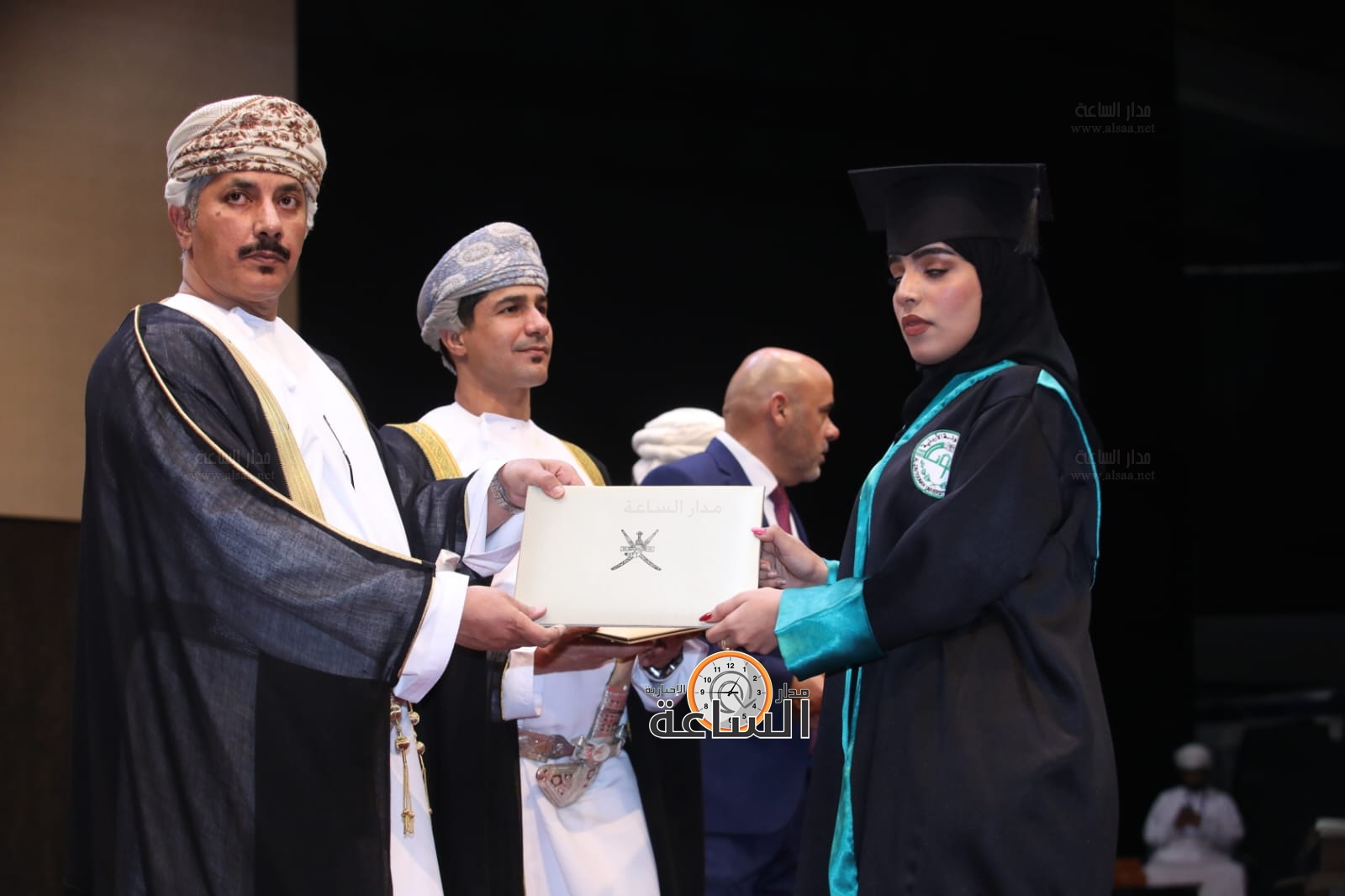 Madar Al-Saa Images 0.871922164779787