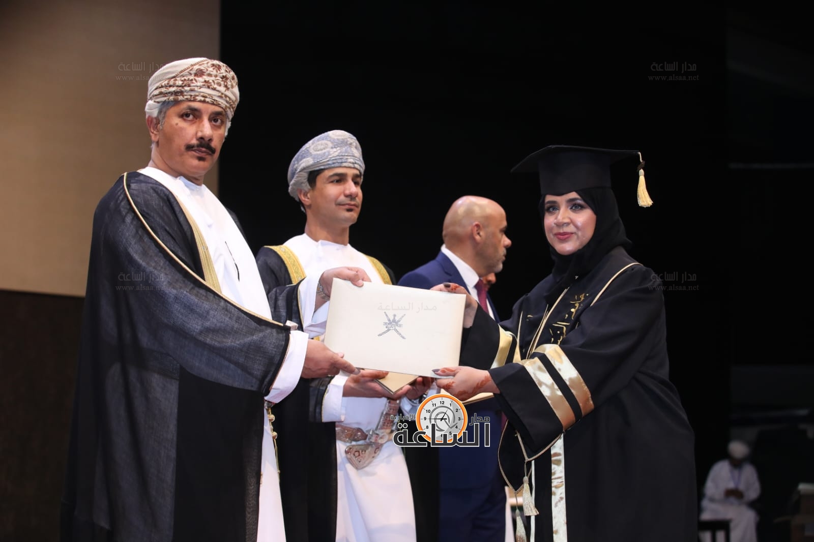 Madar Al-Saa Images 0.14866410469300484