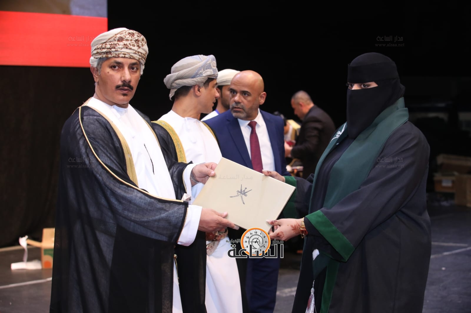 Madar Al-Saa Images 0.5347964000215288