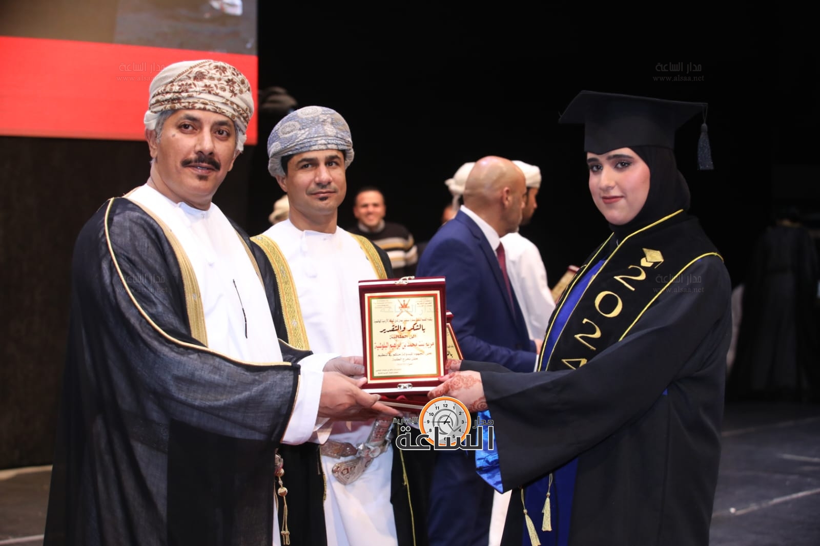 Madar Al-Saa Images 0.6531838361375955