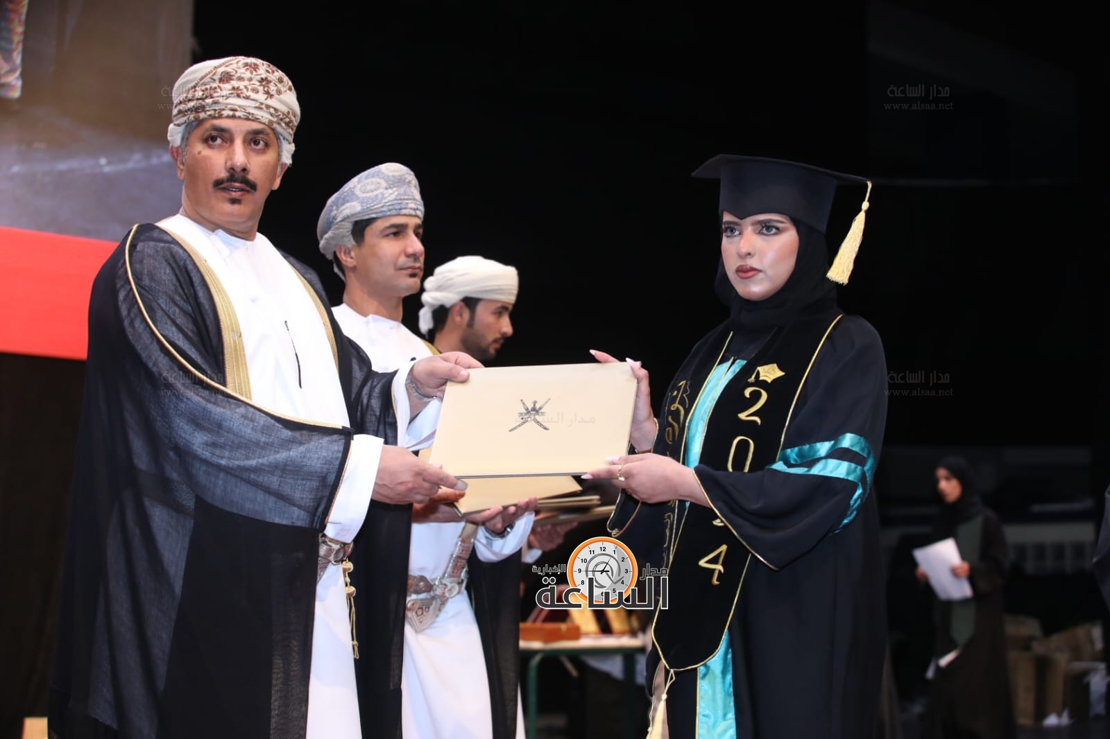 Madar Al-Saa Images 0.40758610570588294