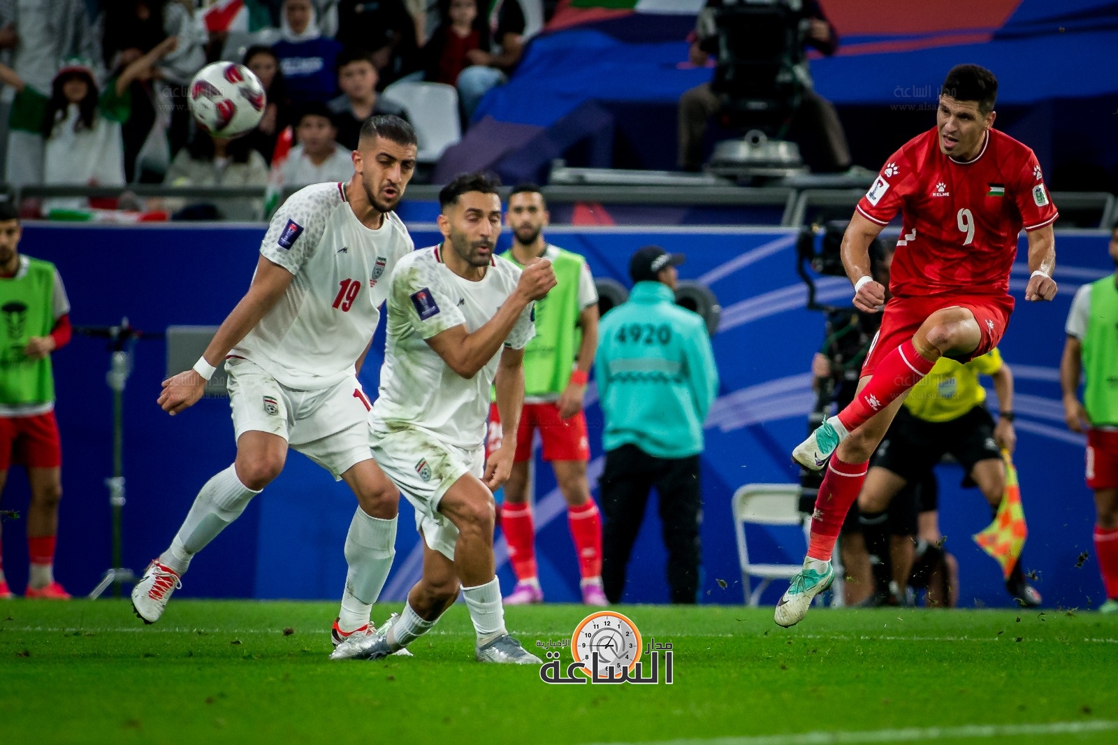 Madar Al-Saa Images 0.1544567873856244