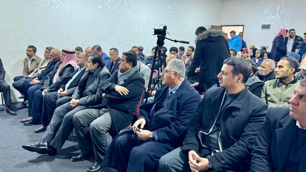 Madar Al-Saa Images 0.004020741400168504