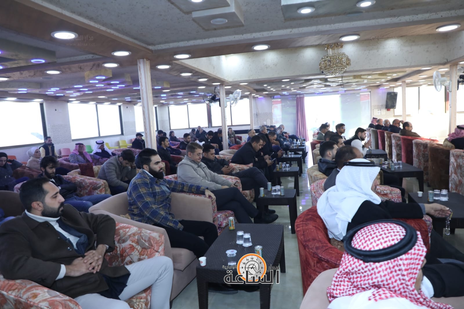 Madar Al-Saa Images 0.6678118319513624