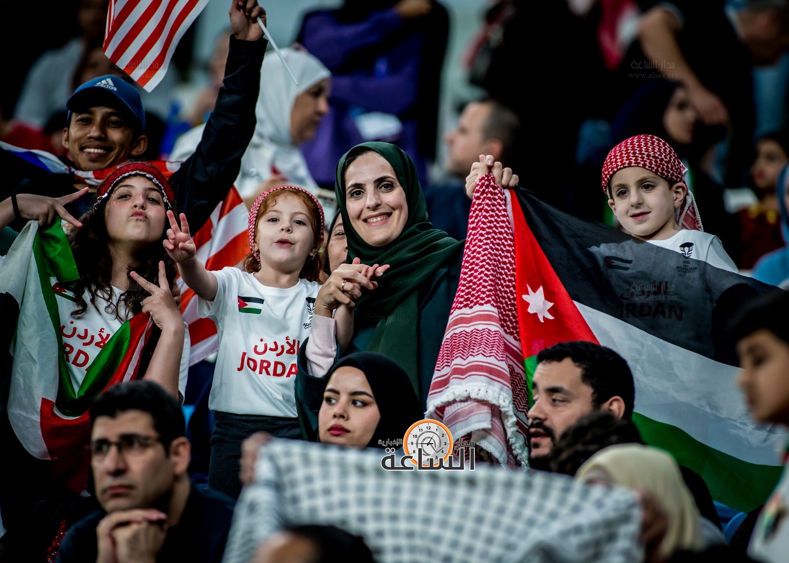 Madar Al-Saa Images 0.24358740631538112