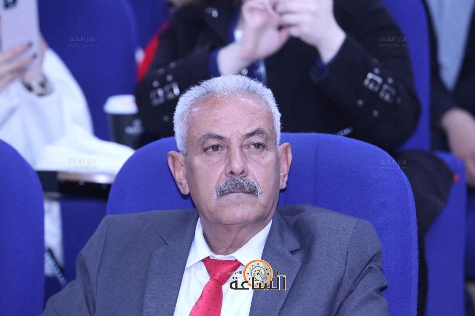 Madar Al-Saa Images 0.19936348020526973