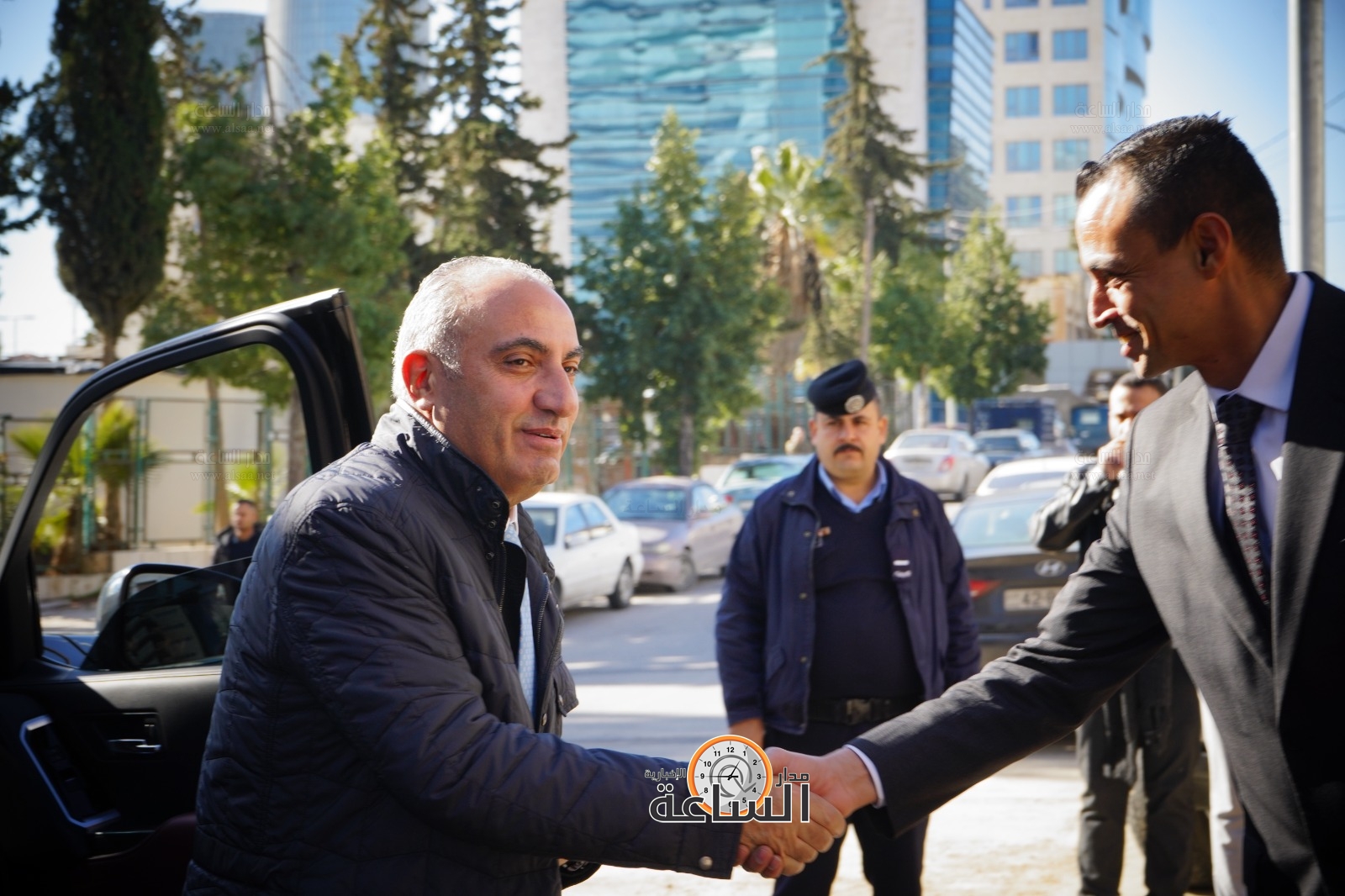 Madar Al-Saa Images 0.4423874752531747