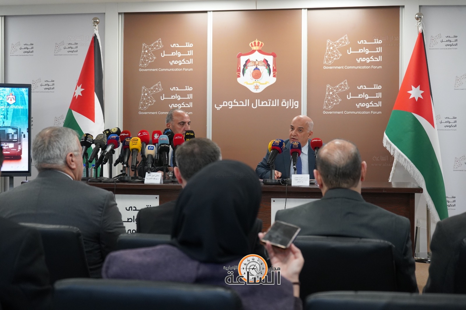 Madar Al-Saa Images 0.17878912393365387