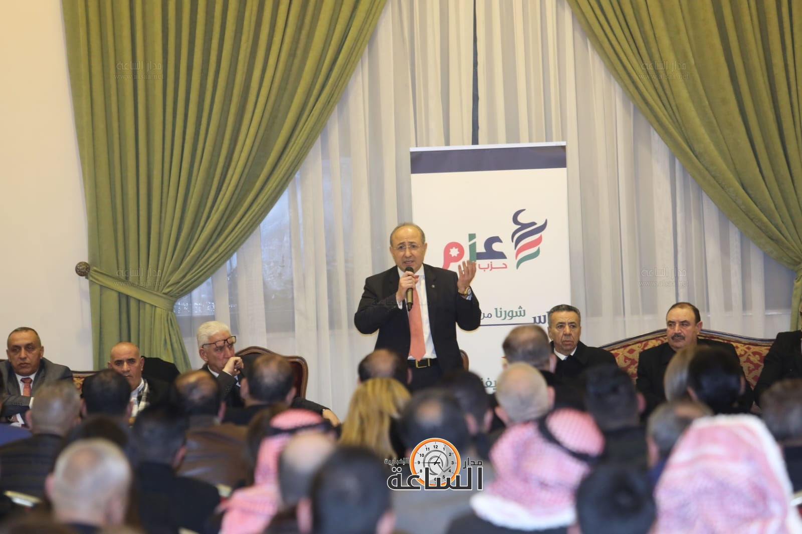 Madar Al-Saa Images 0.4667113157445115