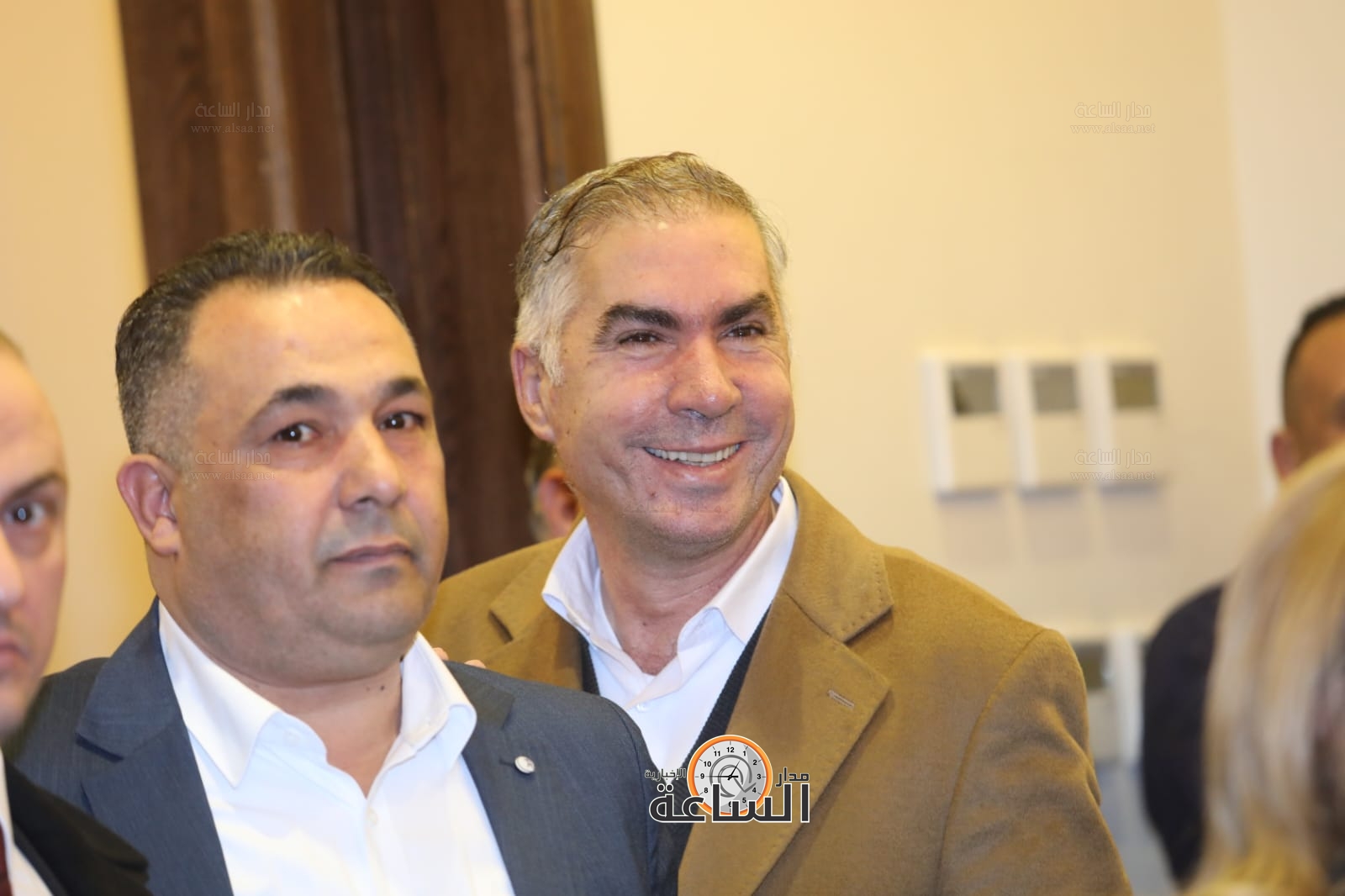 Madar Al-Saa Images 0.19342019538925204