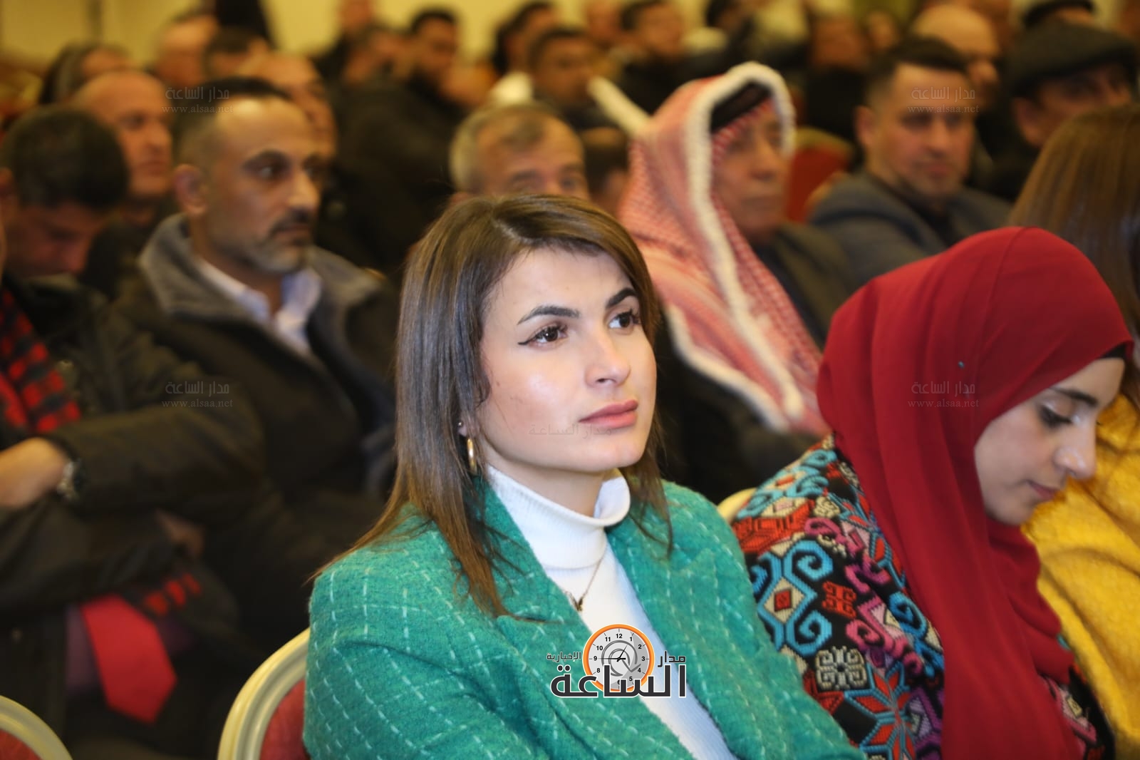 Madar Al-Saa Images 0.18486967929381692