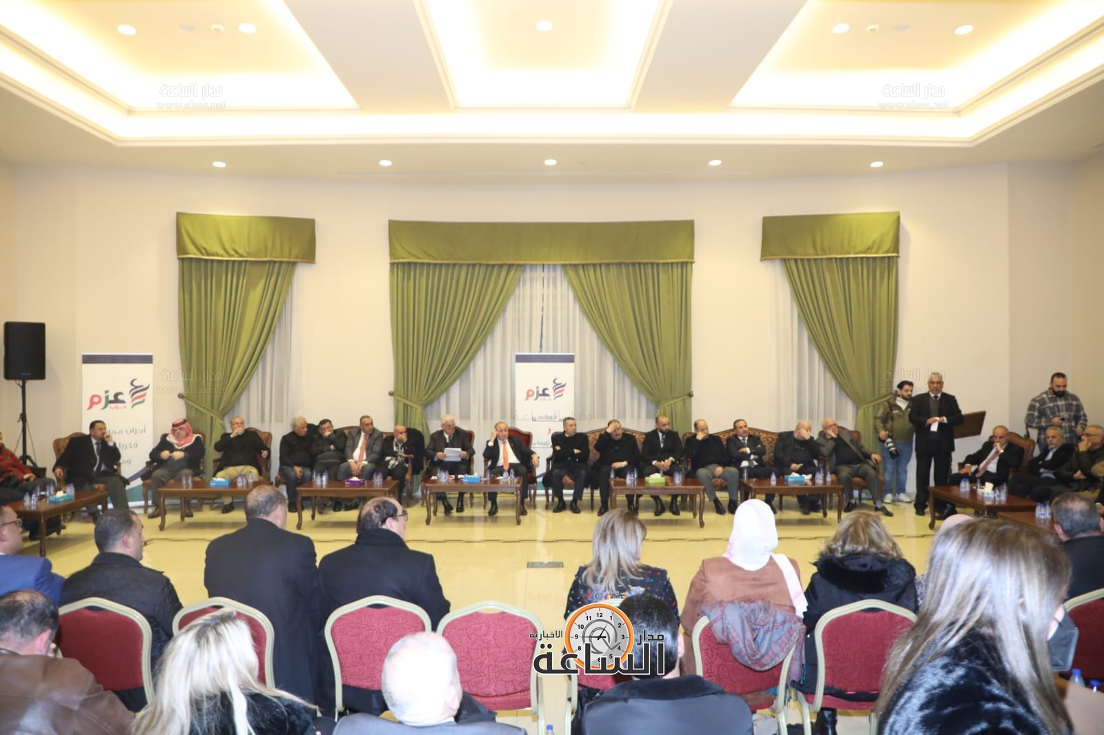 Madar Al-Saa Images 0.6092065299979275