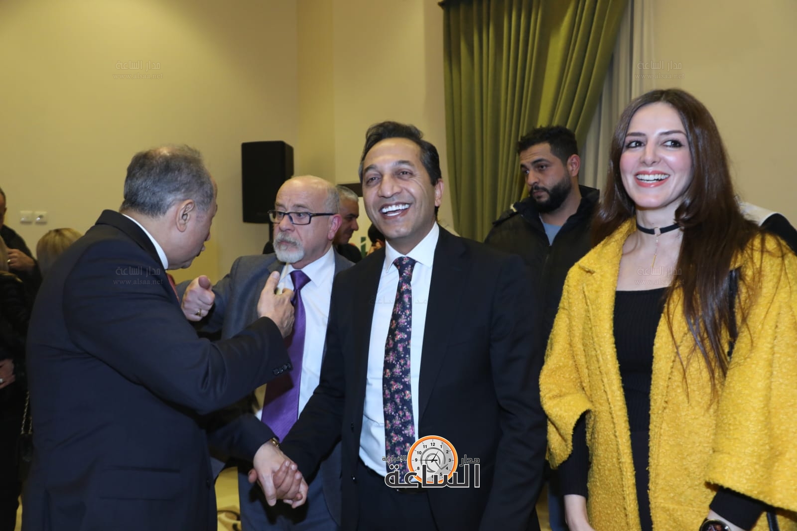 Madar Al-Saa Images 0.6968248117125047