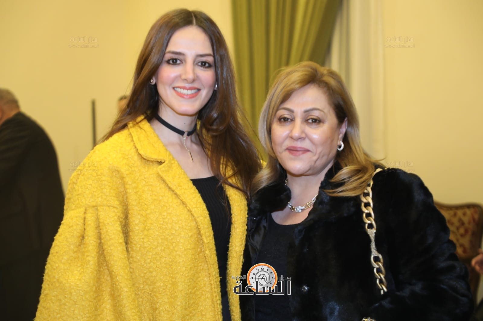 Madar Al-Saa Images 0.7172342108340986