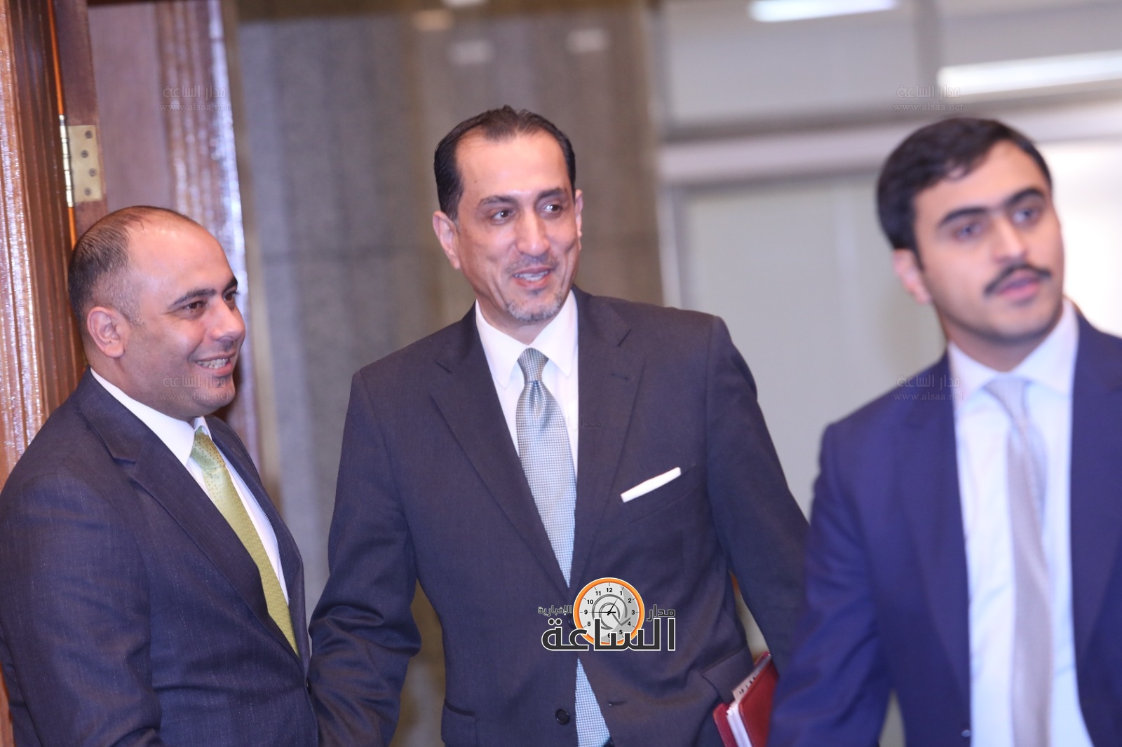 Madar Al-Saa Images 0.4218319736554179