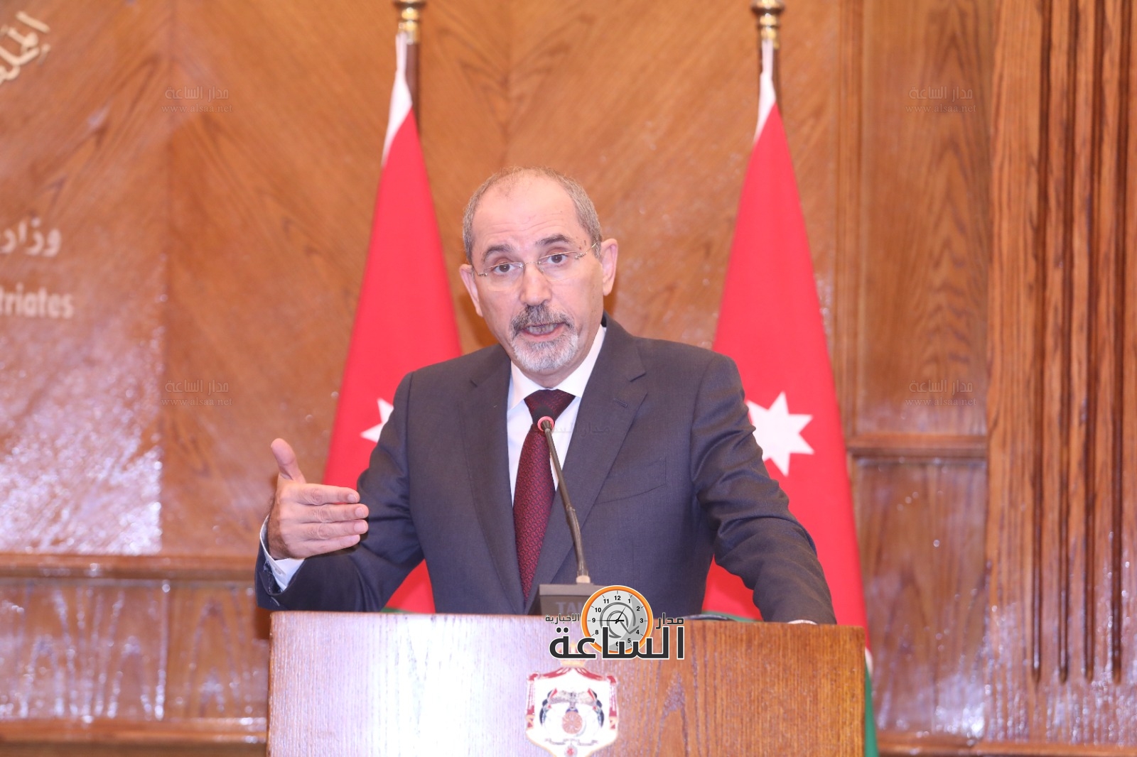 Madar Al-Saa Images 0.18256489956300403