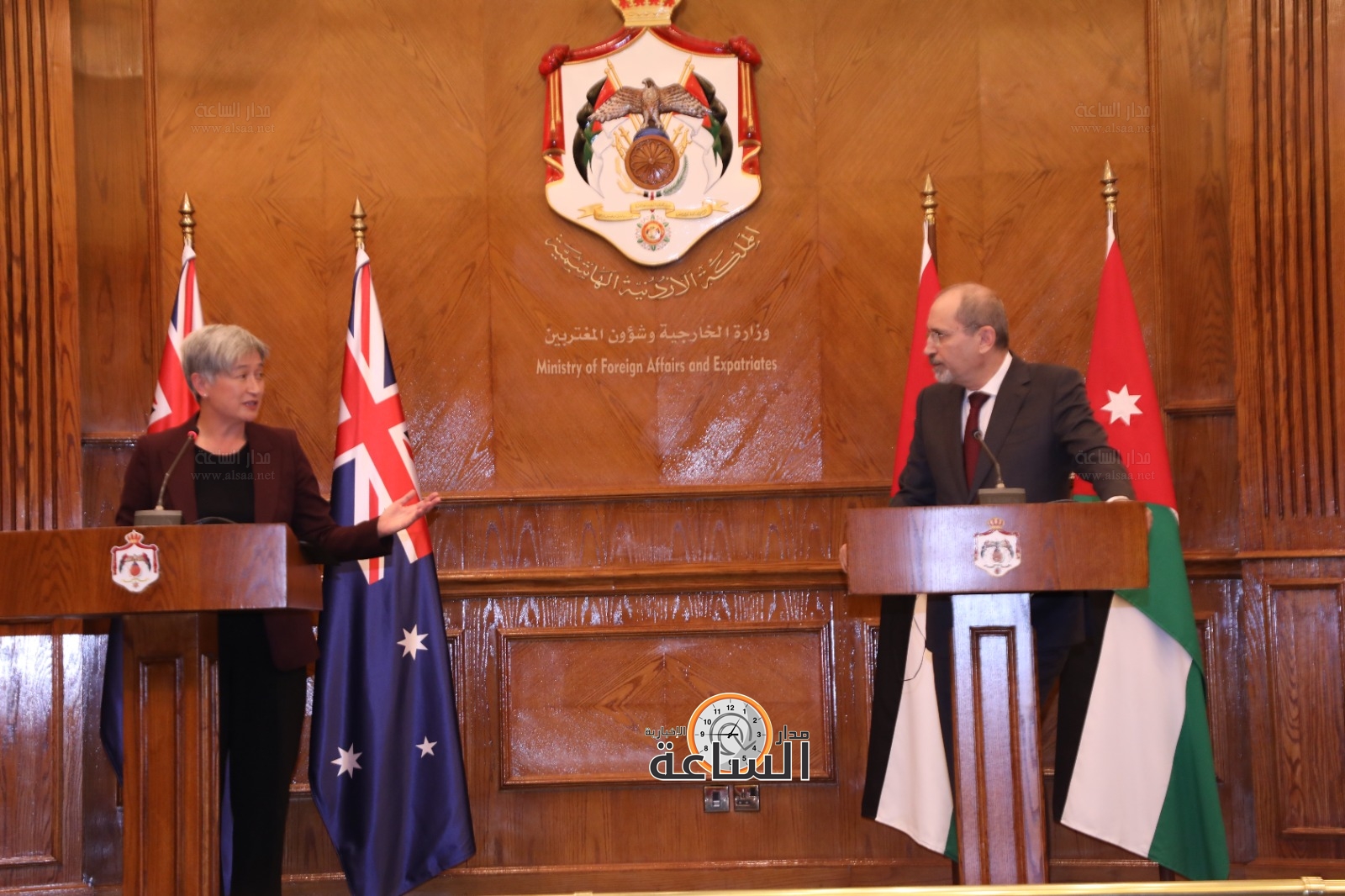 Madar Al-Saa Images 0.9366874851755167