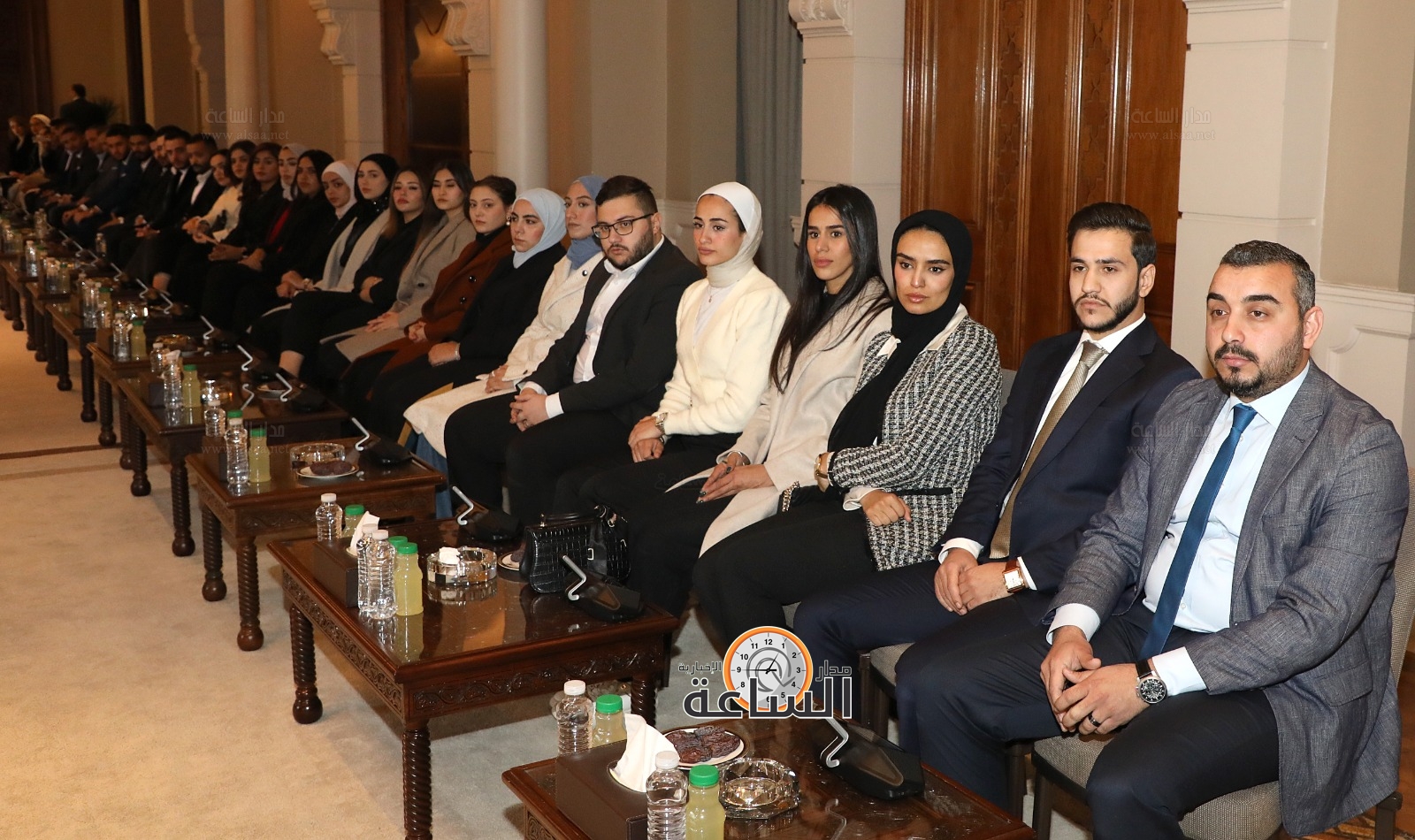 Madar Al-Saa Images 0.6244858841569609