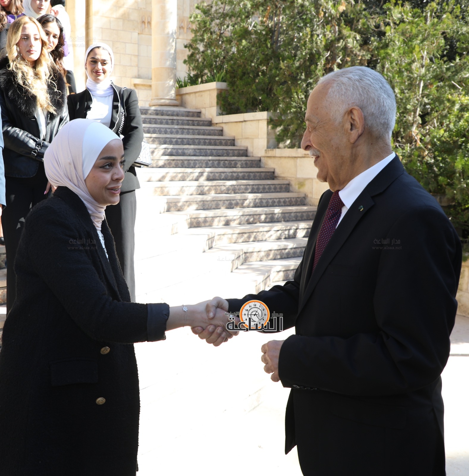 Madar Al-Saa Images 0.5054519836731888