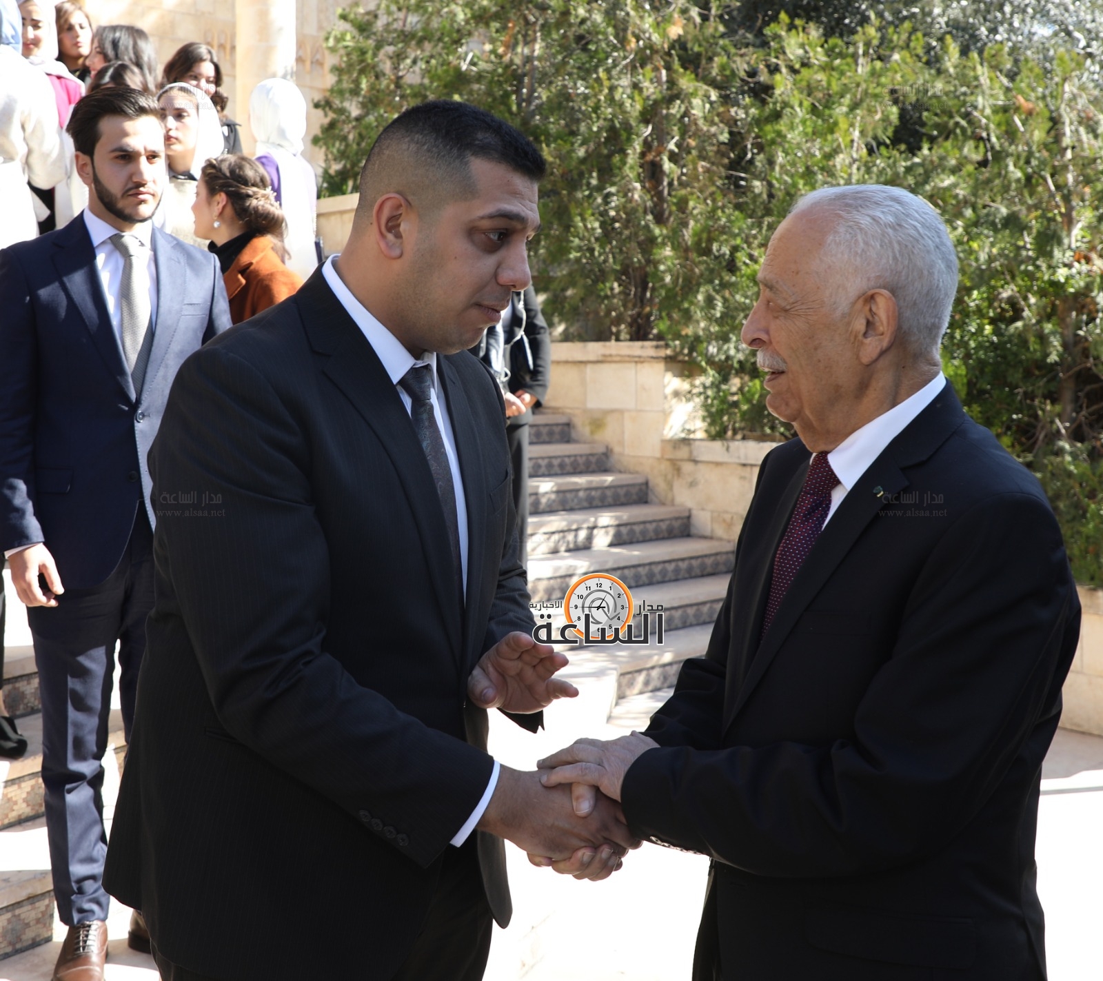 Madar Al-Saa Images 0.3114186550021443