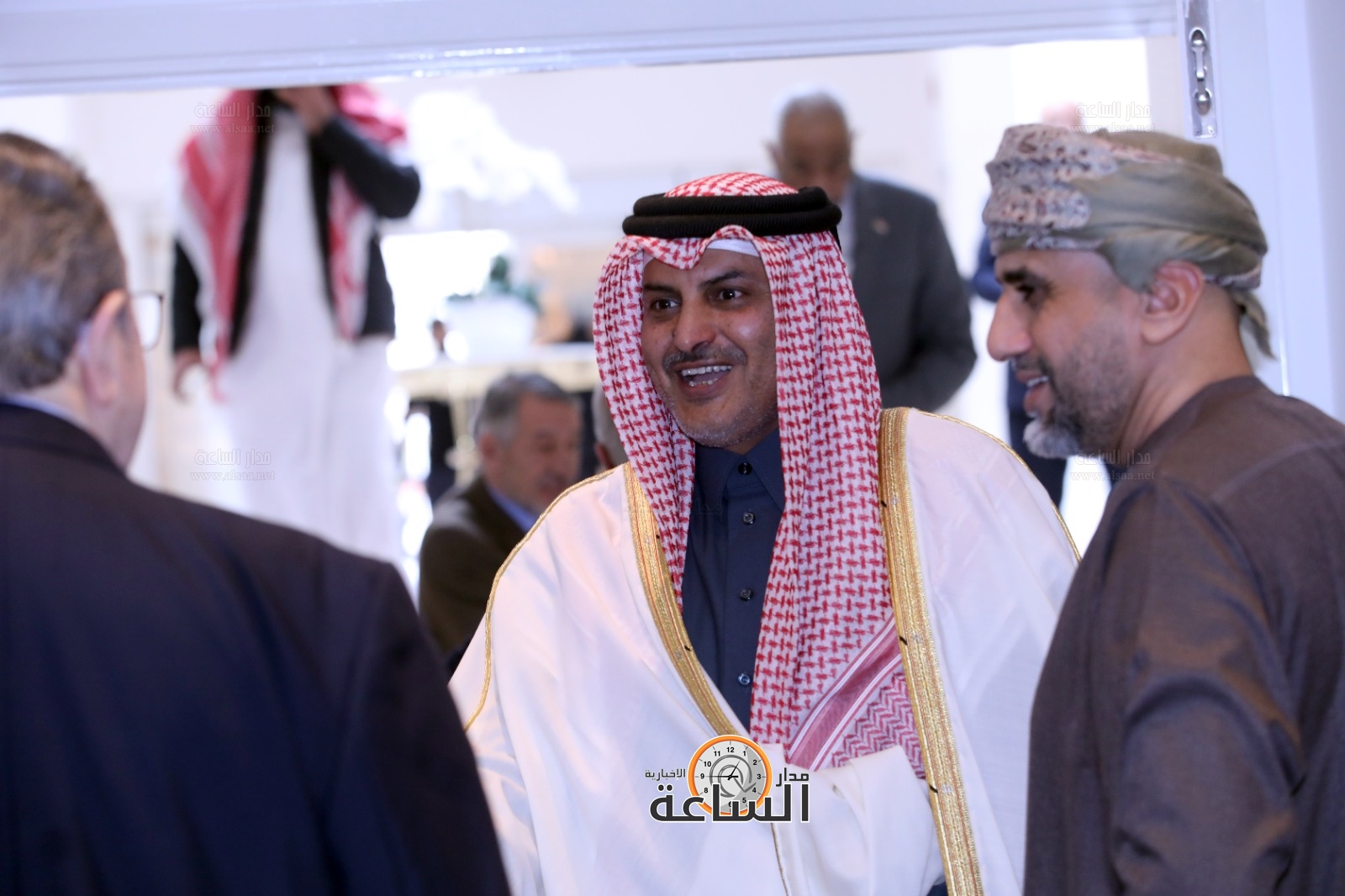 Madar Al-Saa Images 0.7488577514715549