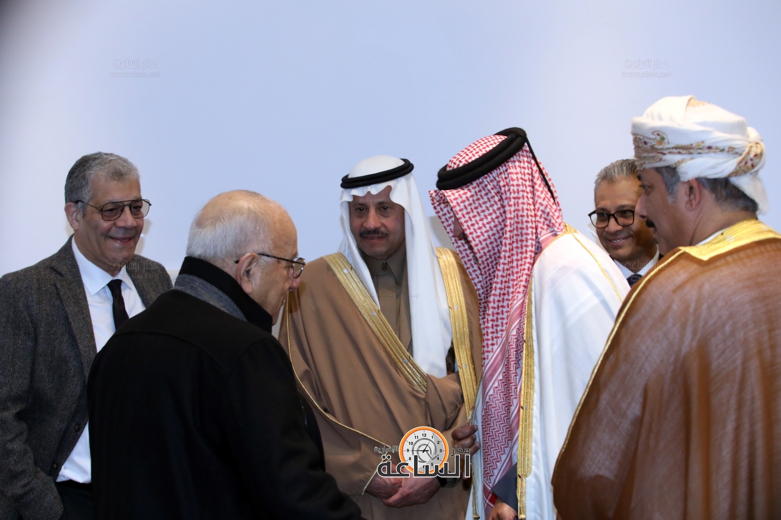 Madar Al-Saa Images 0.06656821069837404