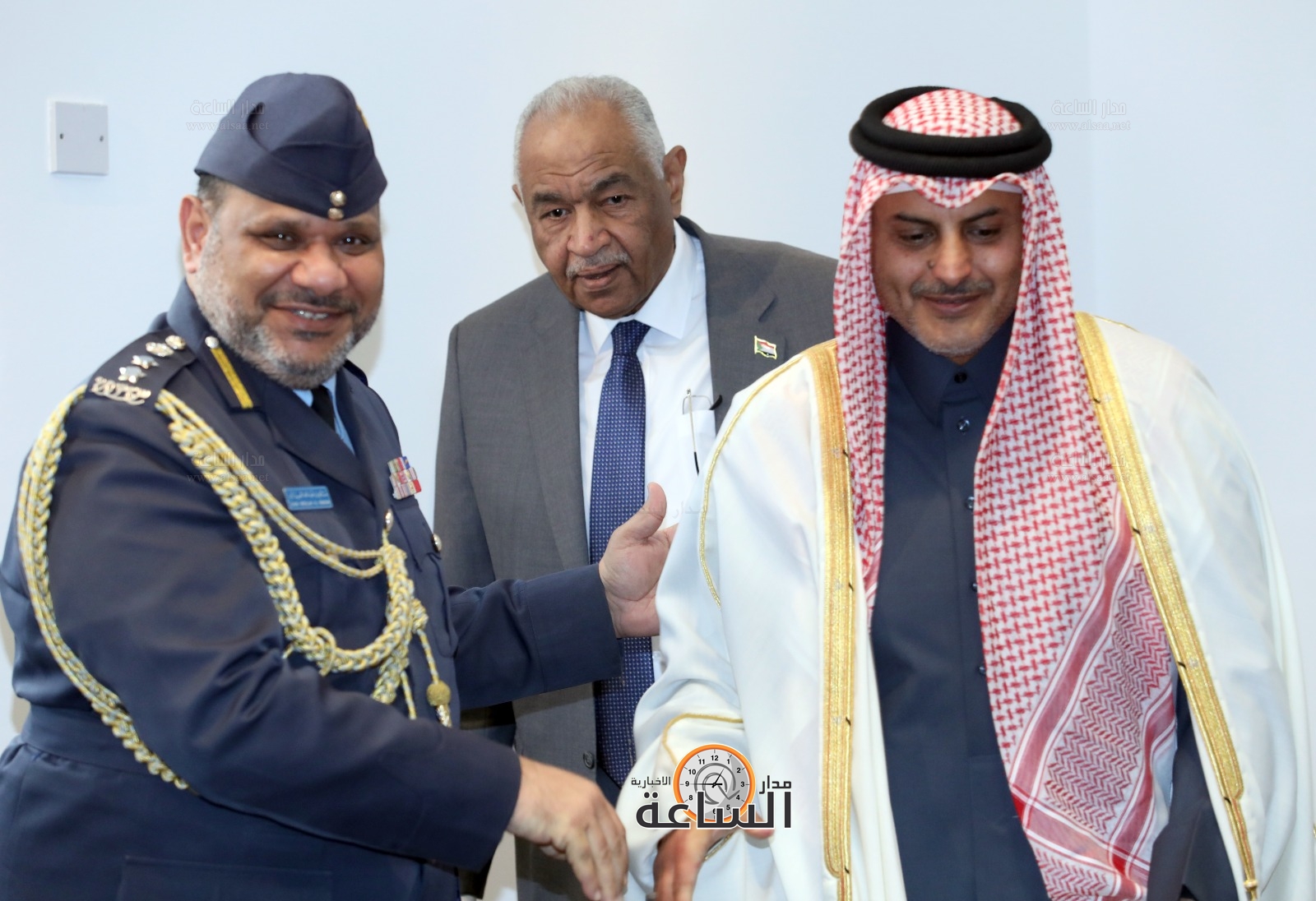 Madar Al-Saa Images 0.9892567289634224