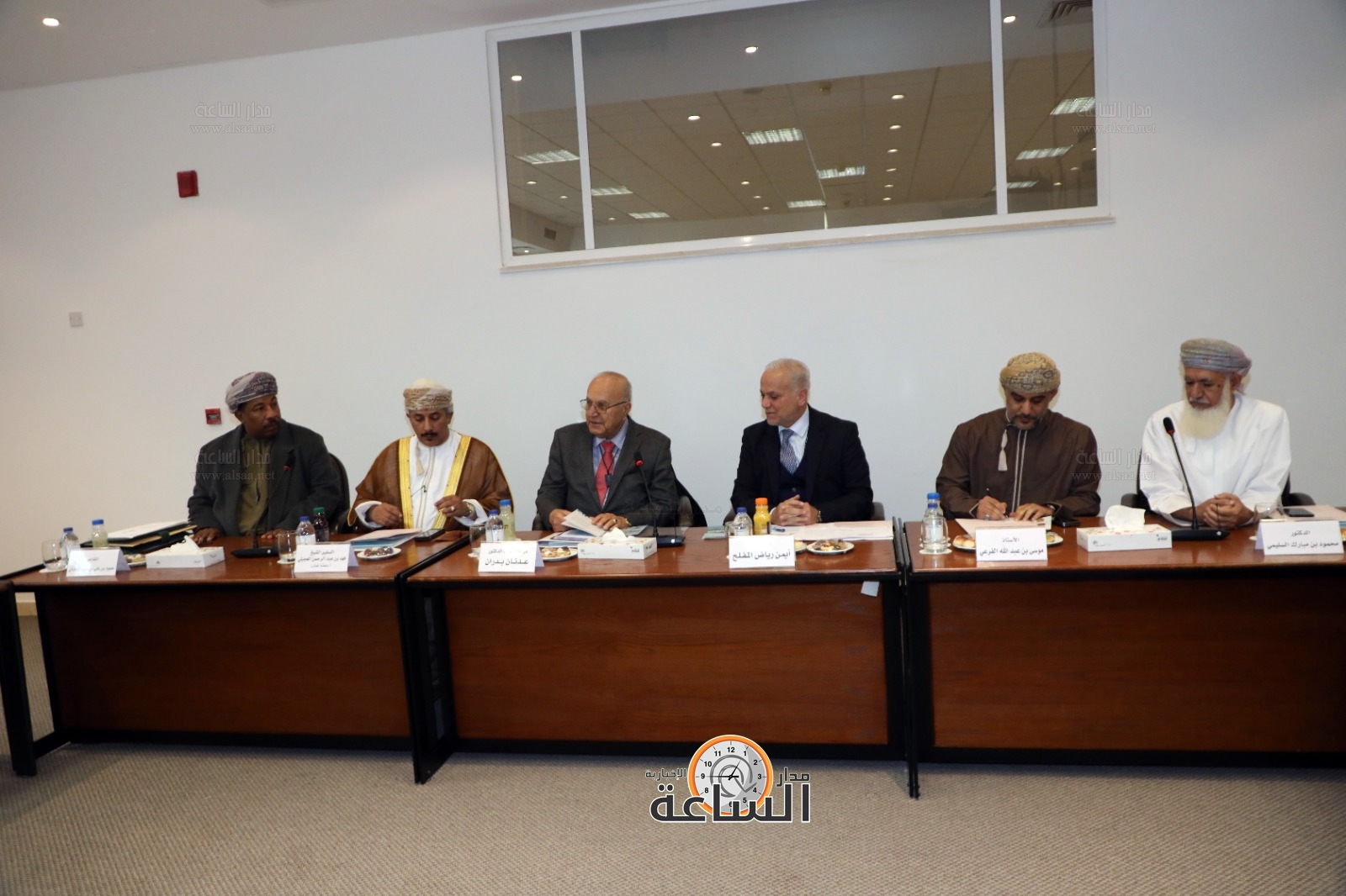 Madar Al-Saa Images 0.5676443687568864