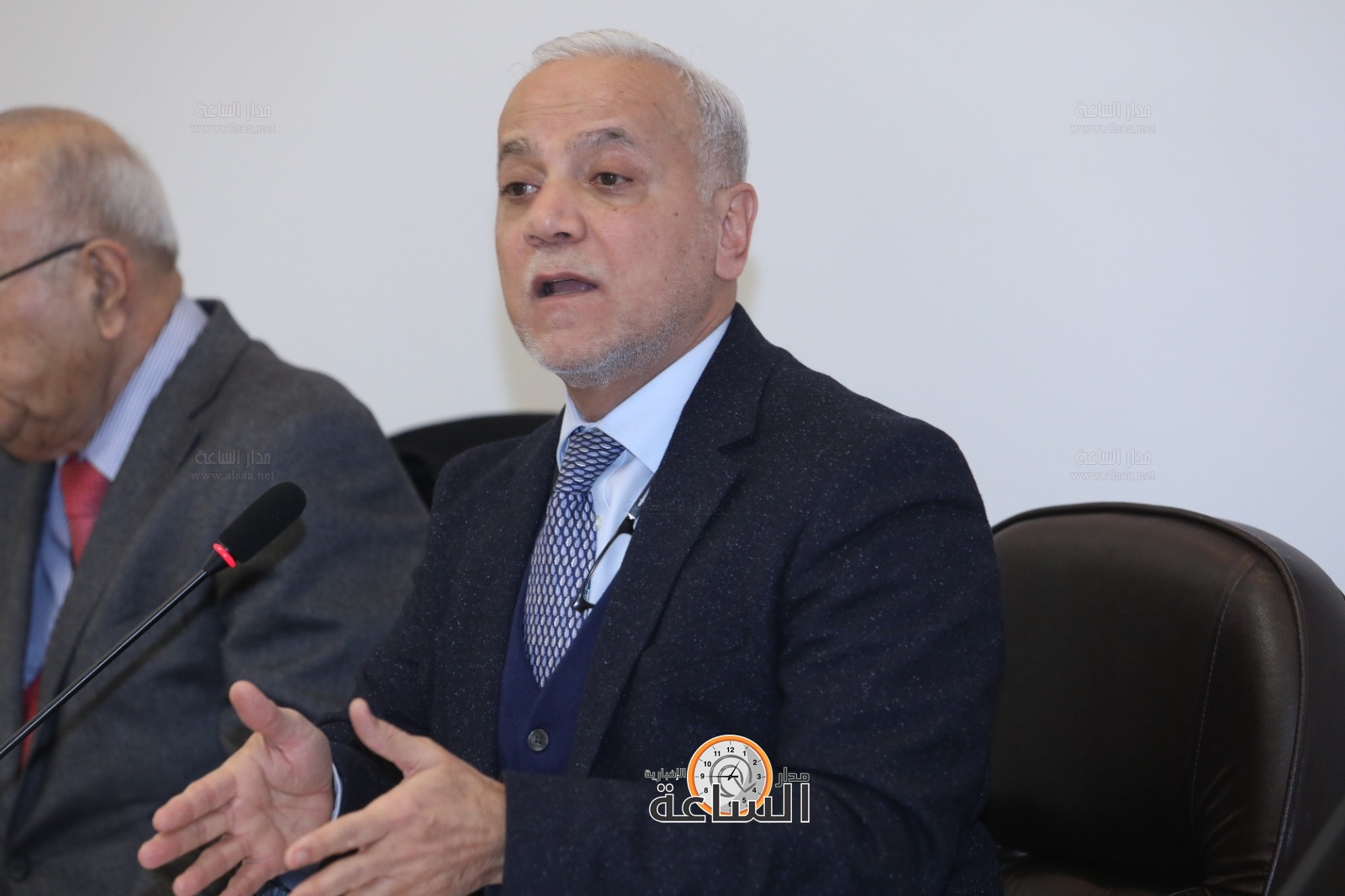 Madar Al-Saa Images 0.19221434345995125